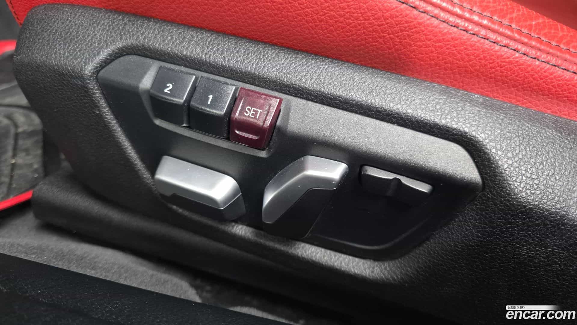 3-Series BMW 2018.0-OPTION-041