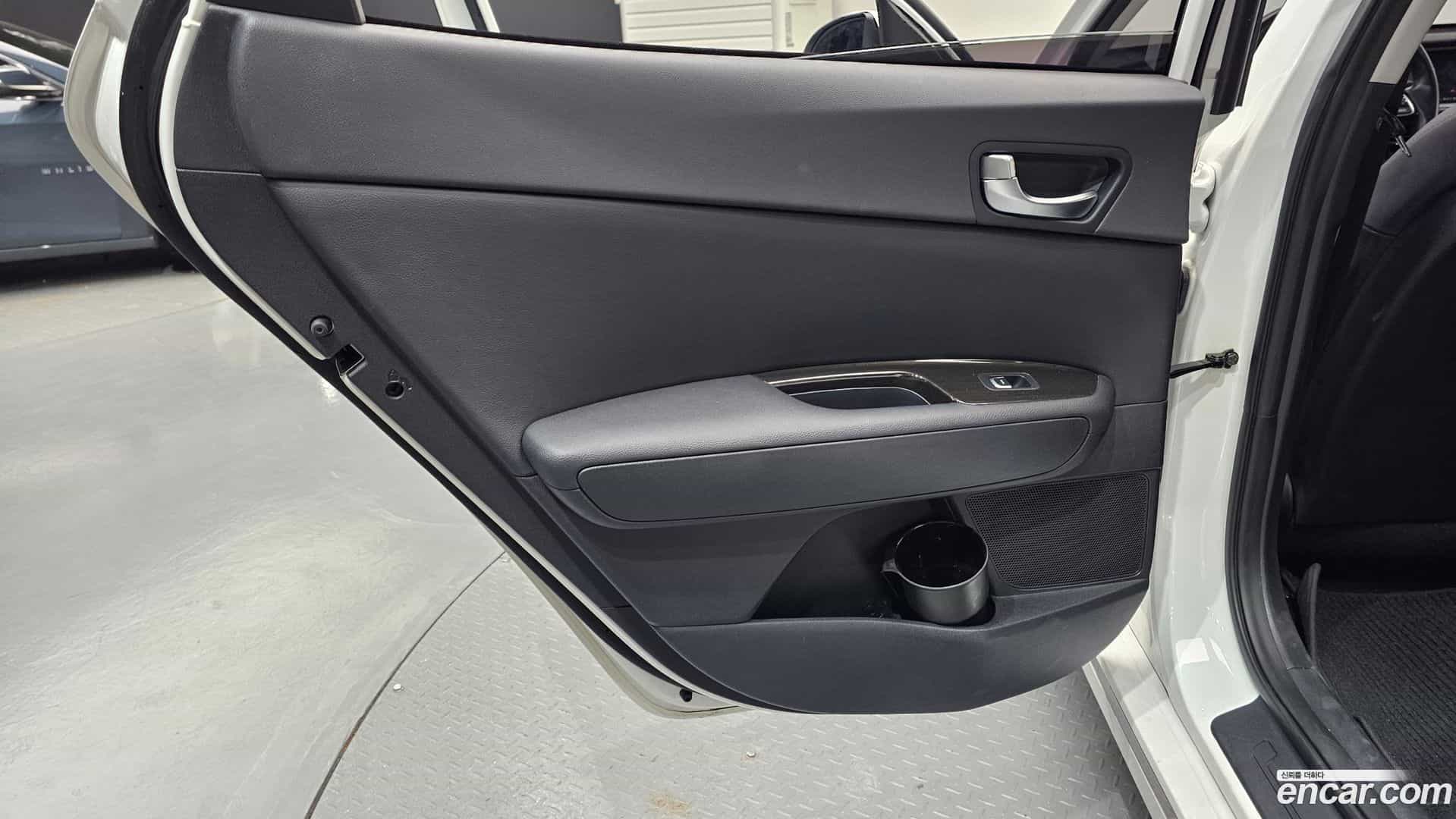 K5 Kia 2018.5-INNER-035