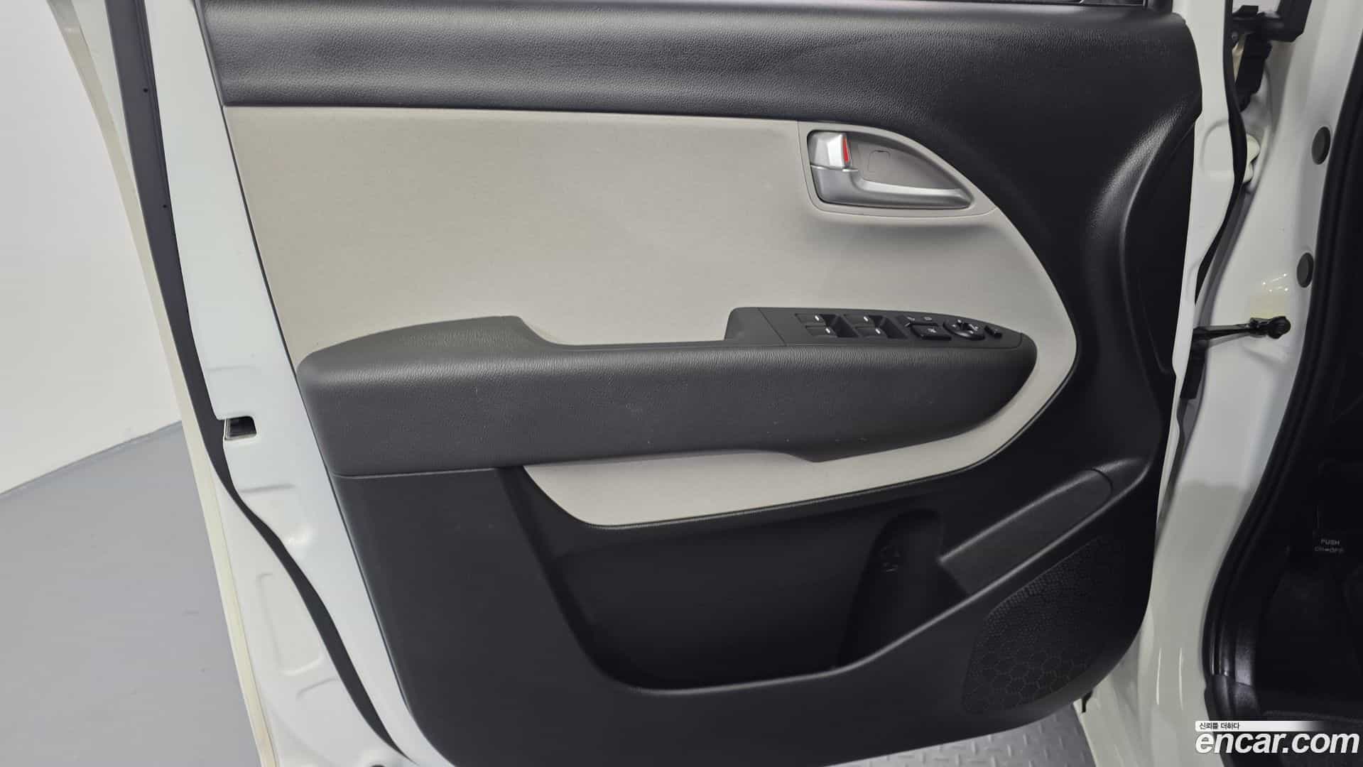 RAY Kia 2021.9-INNER-034
