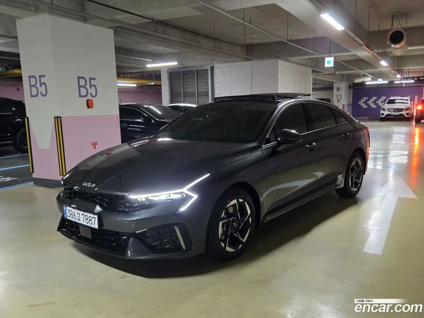 Main__Slider__Photo:K5 Kia 2026.5-0