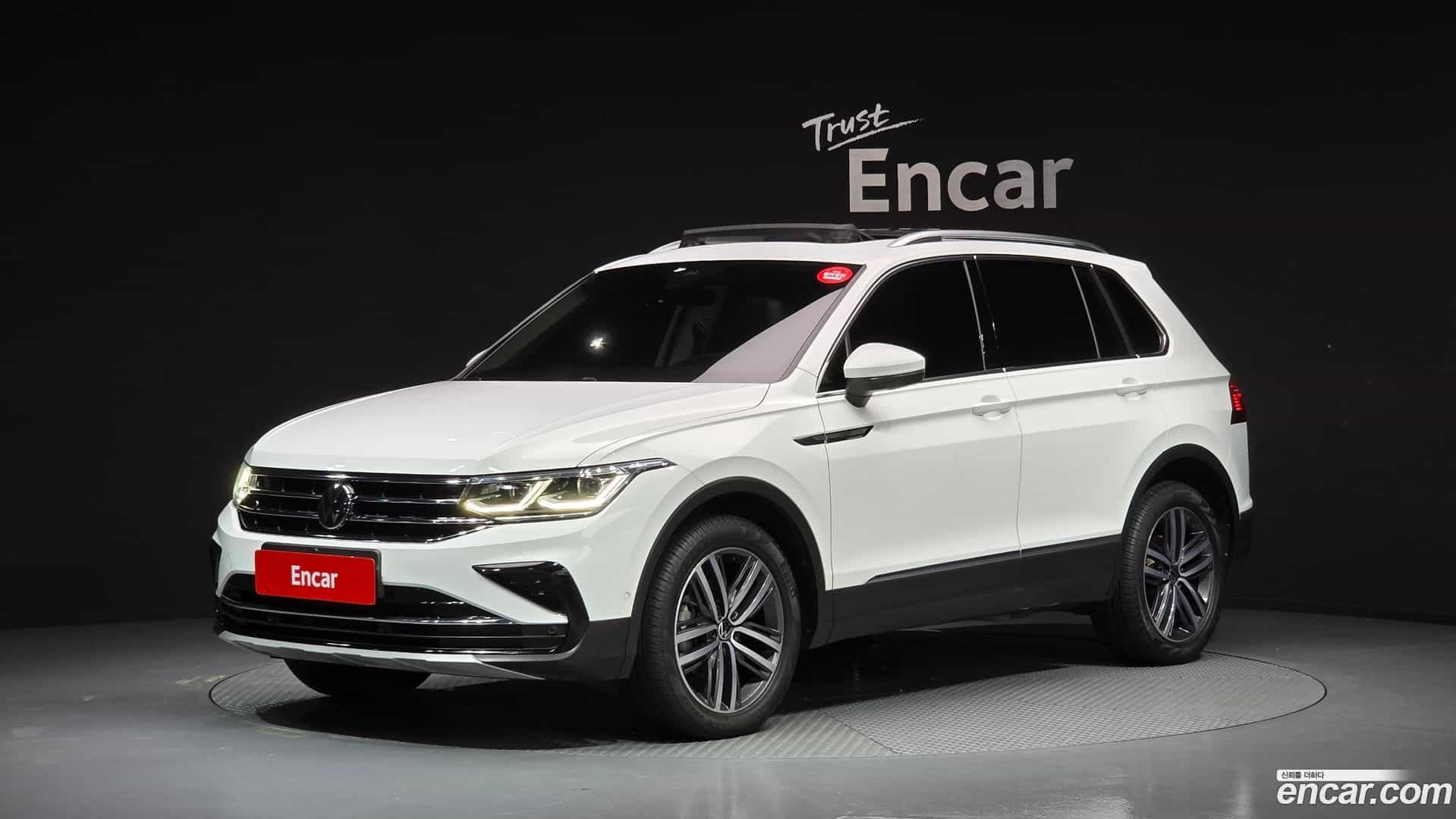 Tiguan Volkswagen 2022.9-OUTER-001