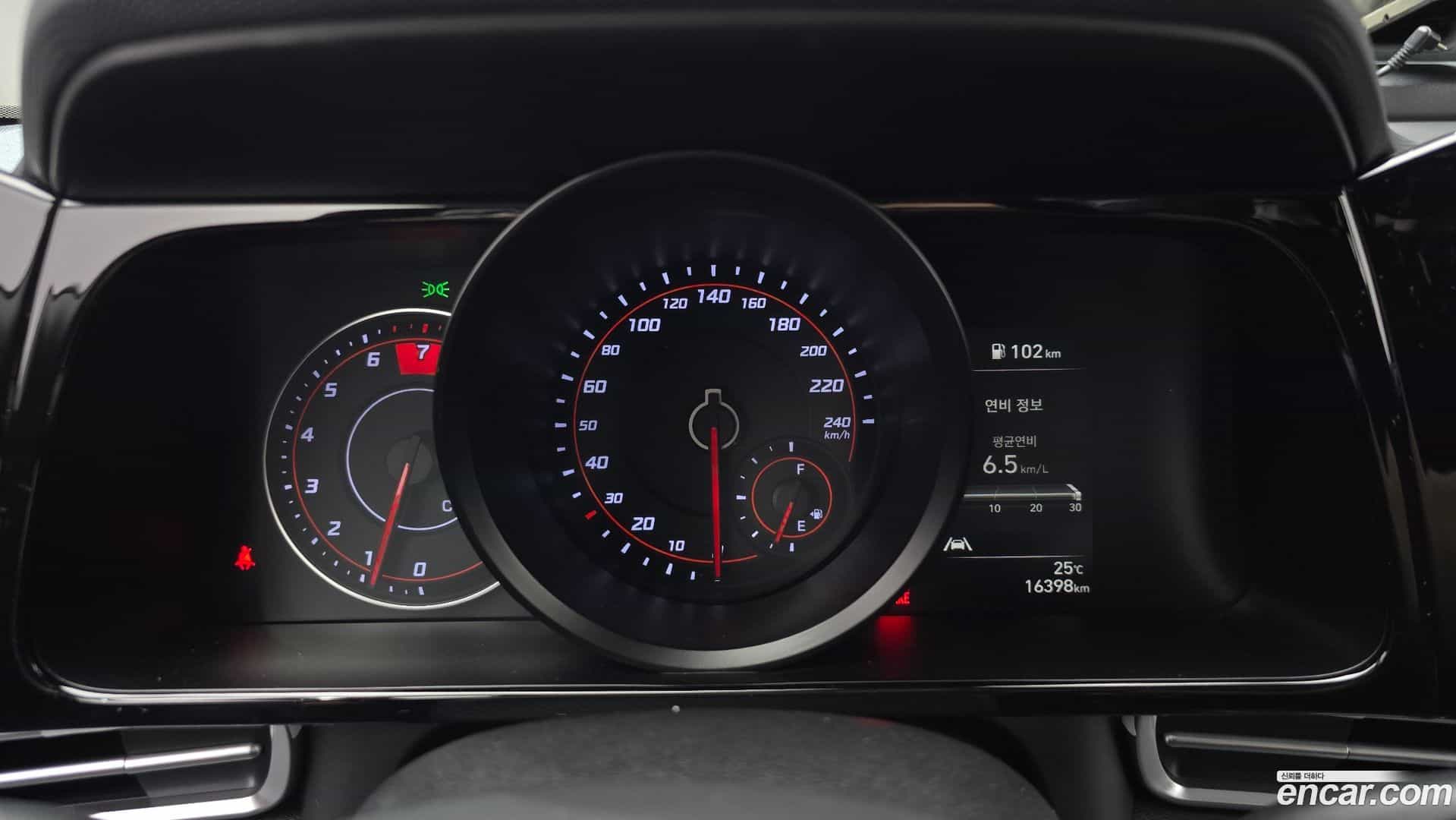 AVANTE Hyundai 2020.6-INNER-008