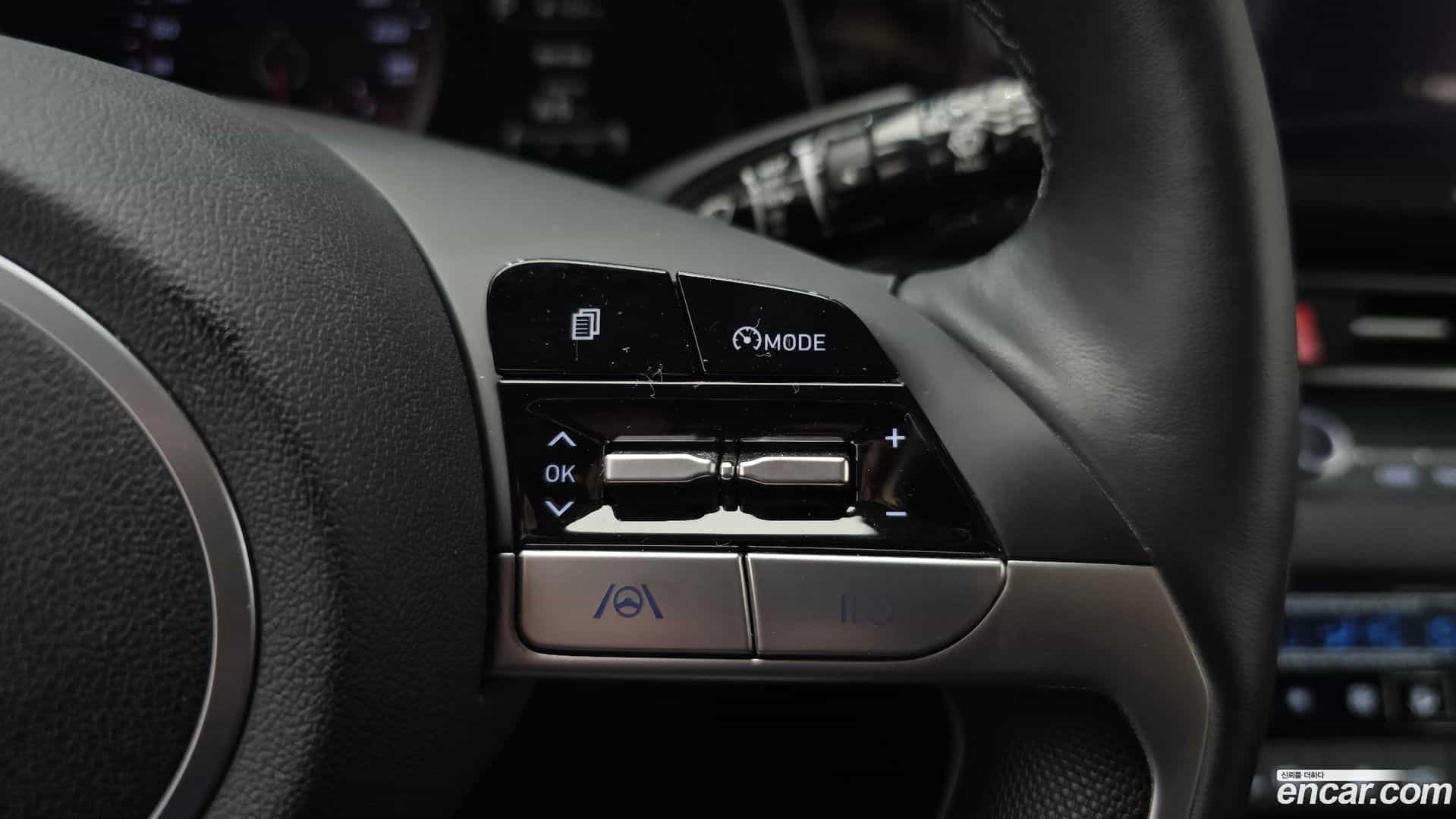 AVANTE Hyundai 2020.6-OPTION-040
