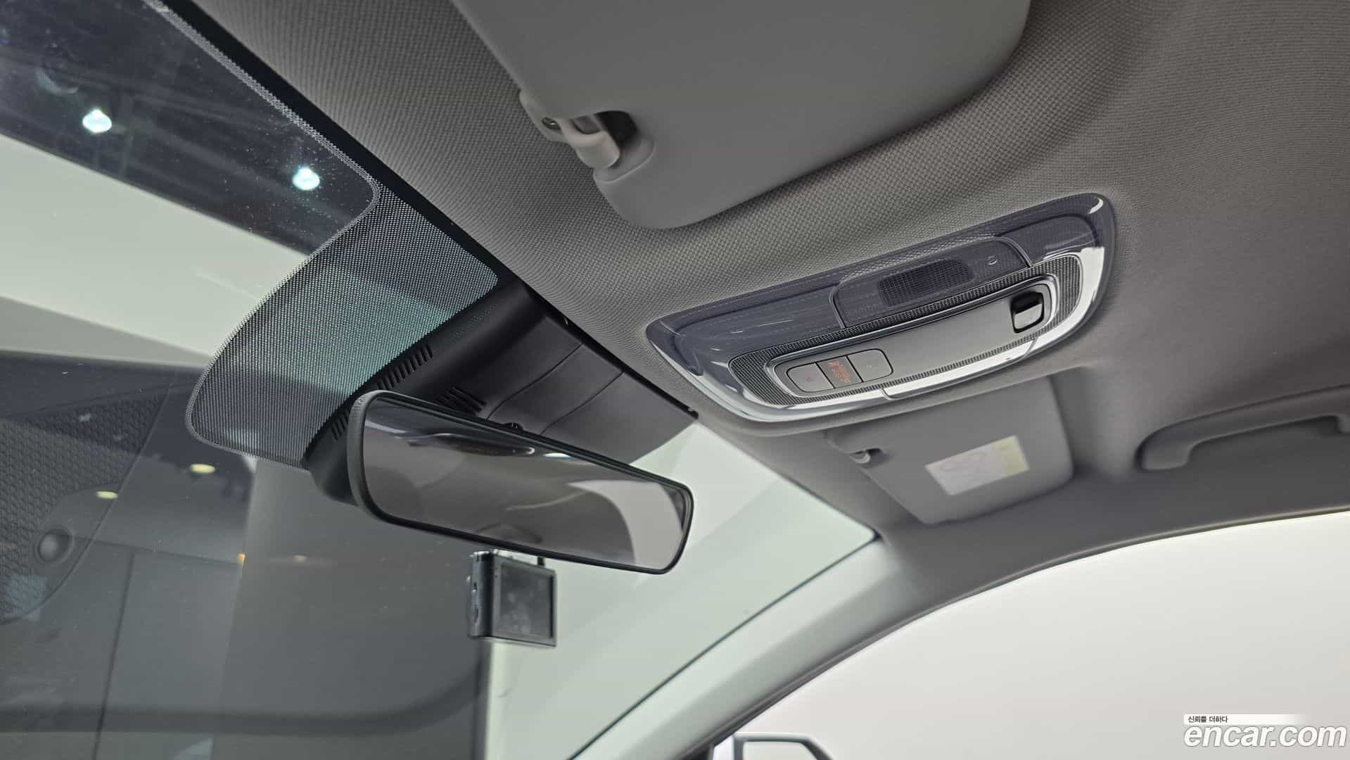 AVANTE Hyundai 2020.6-OPTION-042