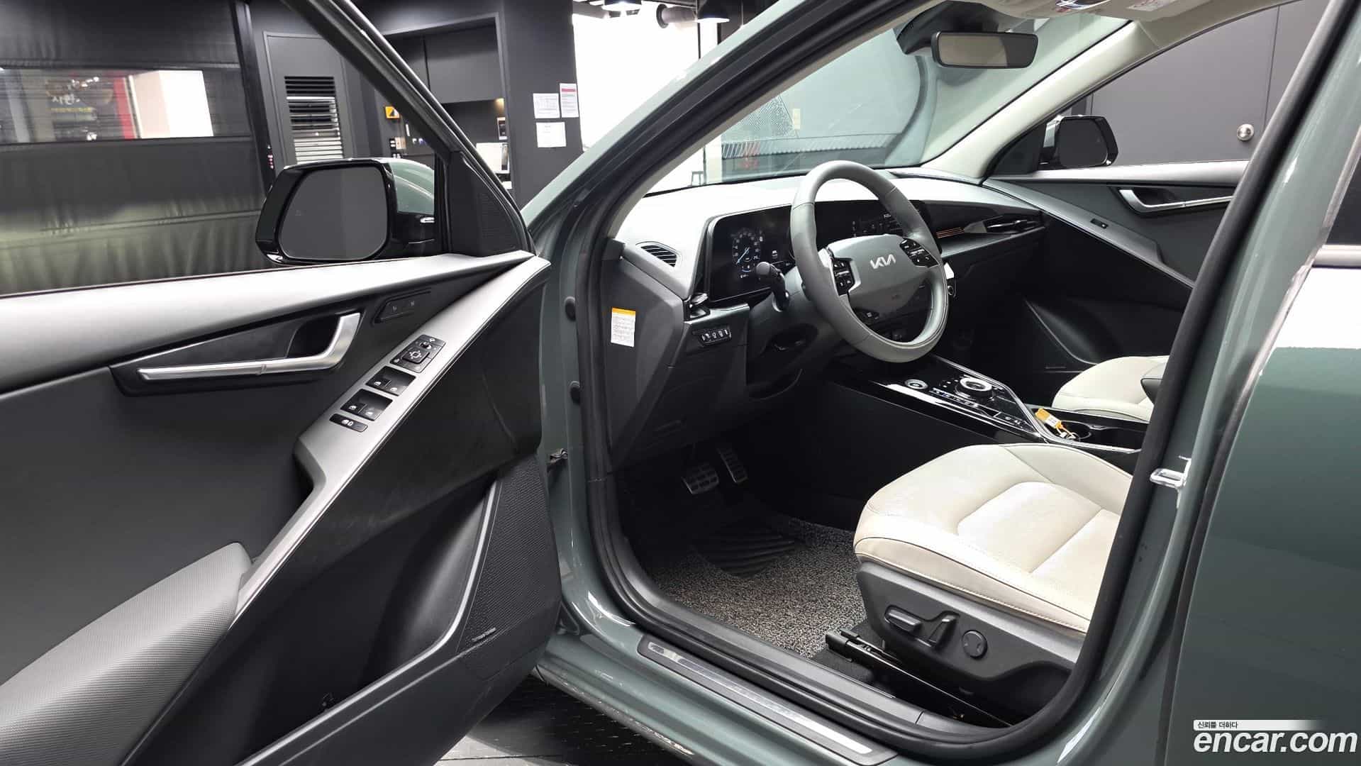 Niro Kia 2022.0-INNER-010