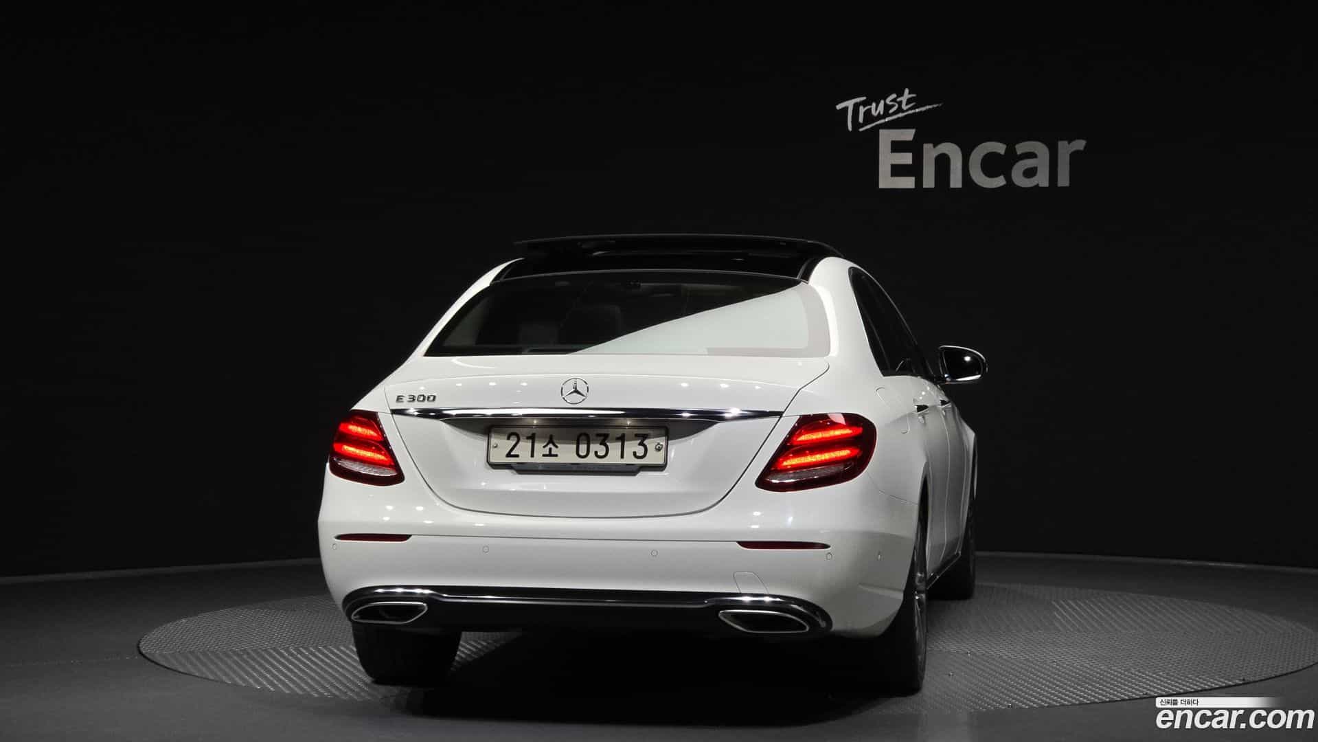 E-Class Mercedes-Benz 2016.6-OUTER-004