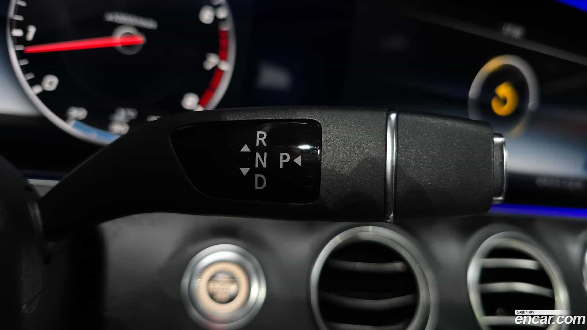 E-Class Mercedes-Benz 2016.6-INNER-009