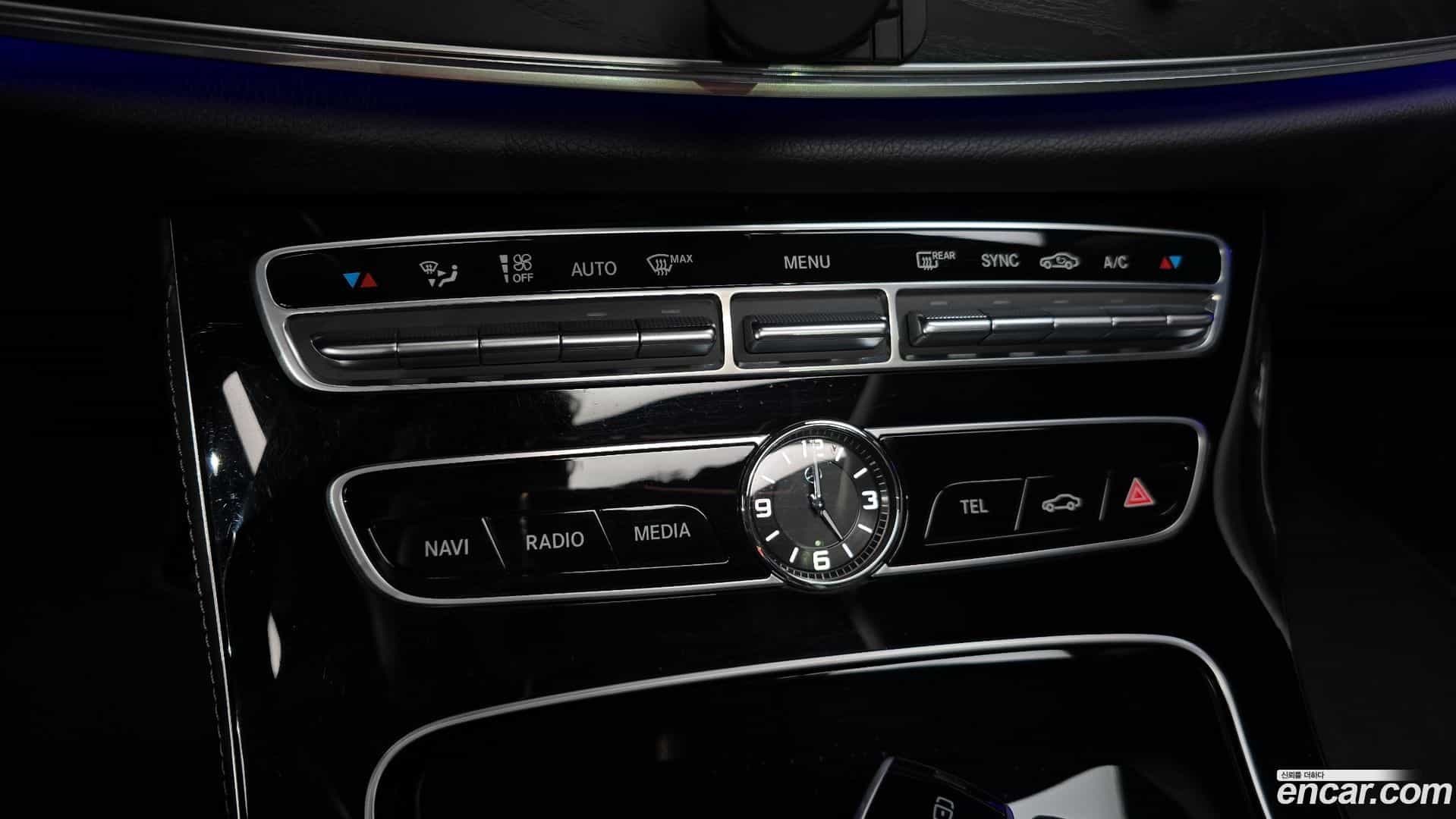 E-Class Mercedes-Benz 2016.6-OPTION-022