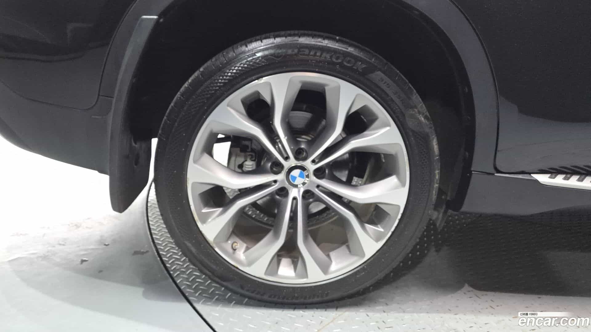 X6 BMW 2018.0-OUTER-005