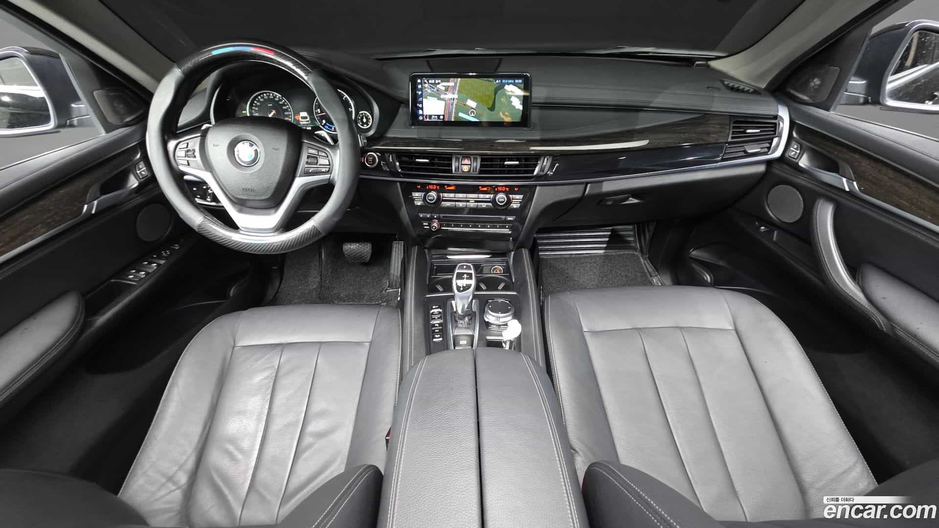 X6 BMW 2018.0-INNER-007