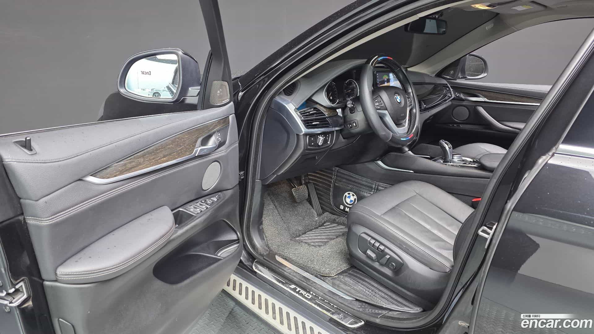 X6 BMW 2018.0-INNER-010