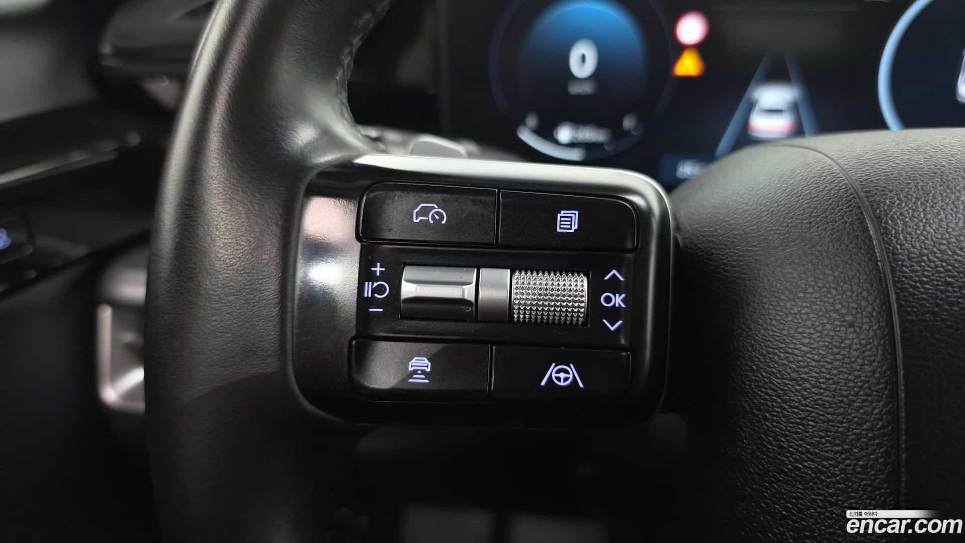 Grandeur Hyundai 2024.8-OPTION-021