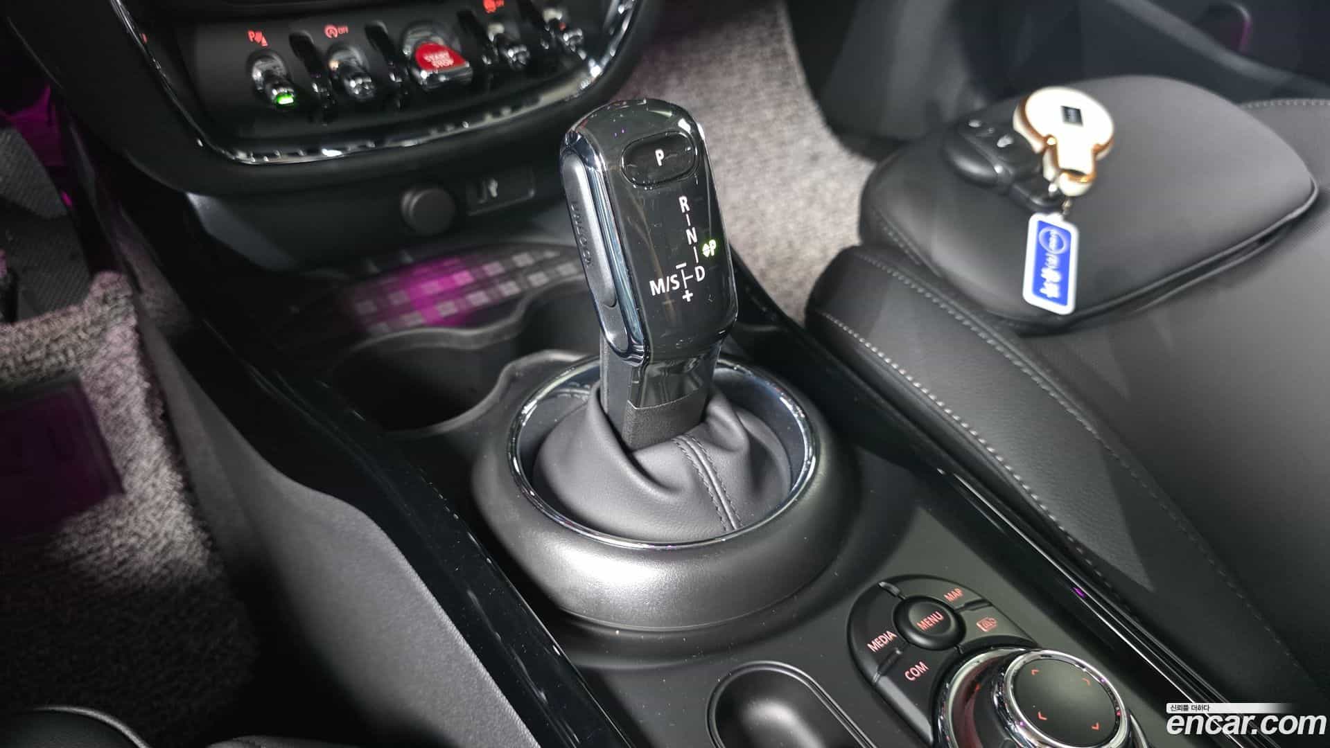 Clubman Mini 2023.7-INNER-009