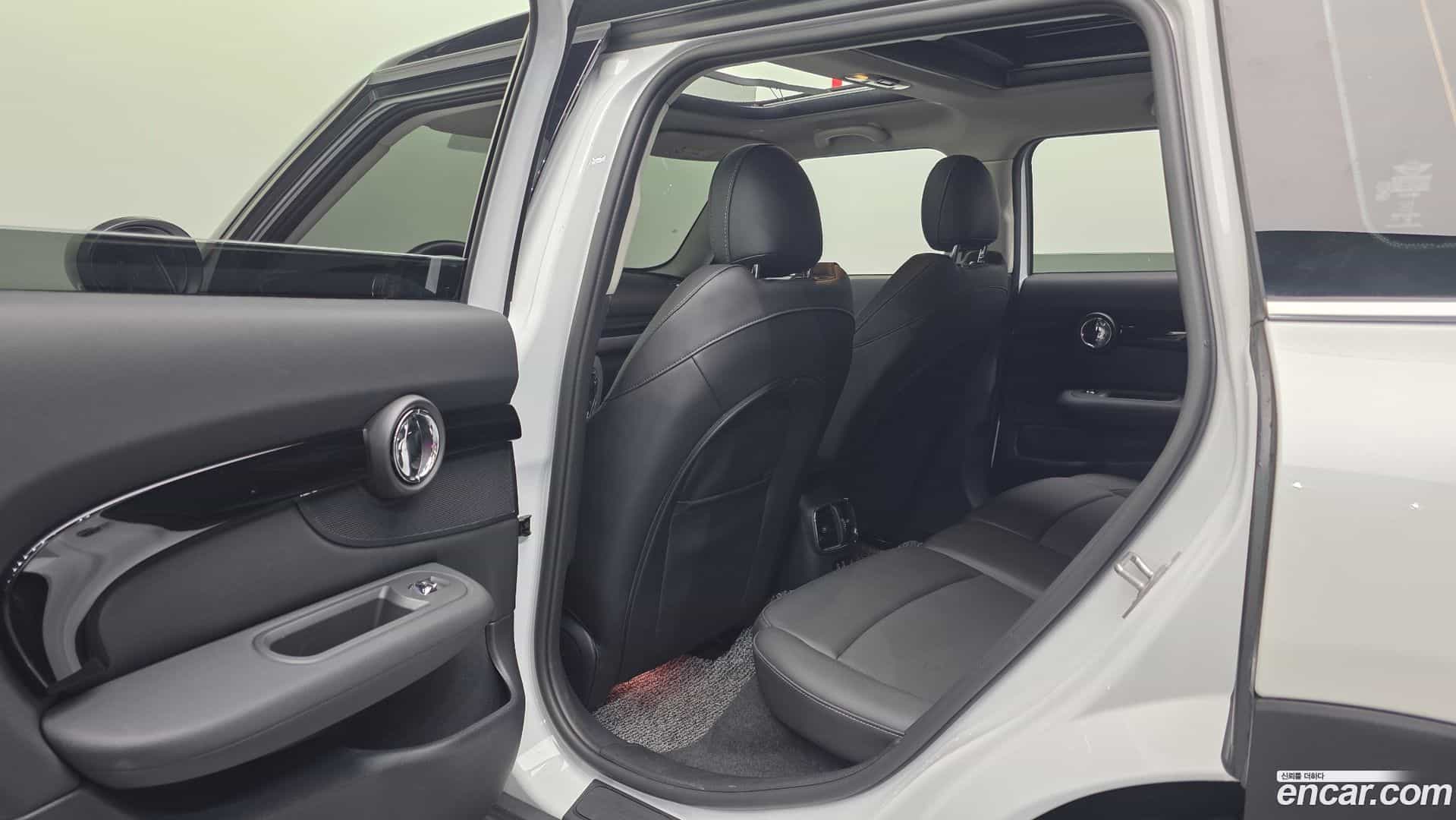 Clubman Mini 2023.7-OPTION-022