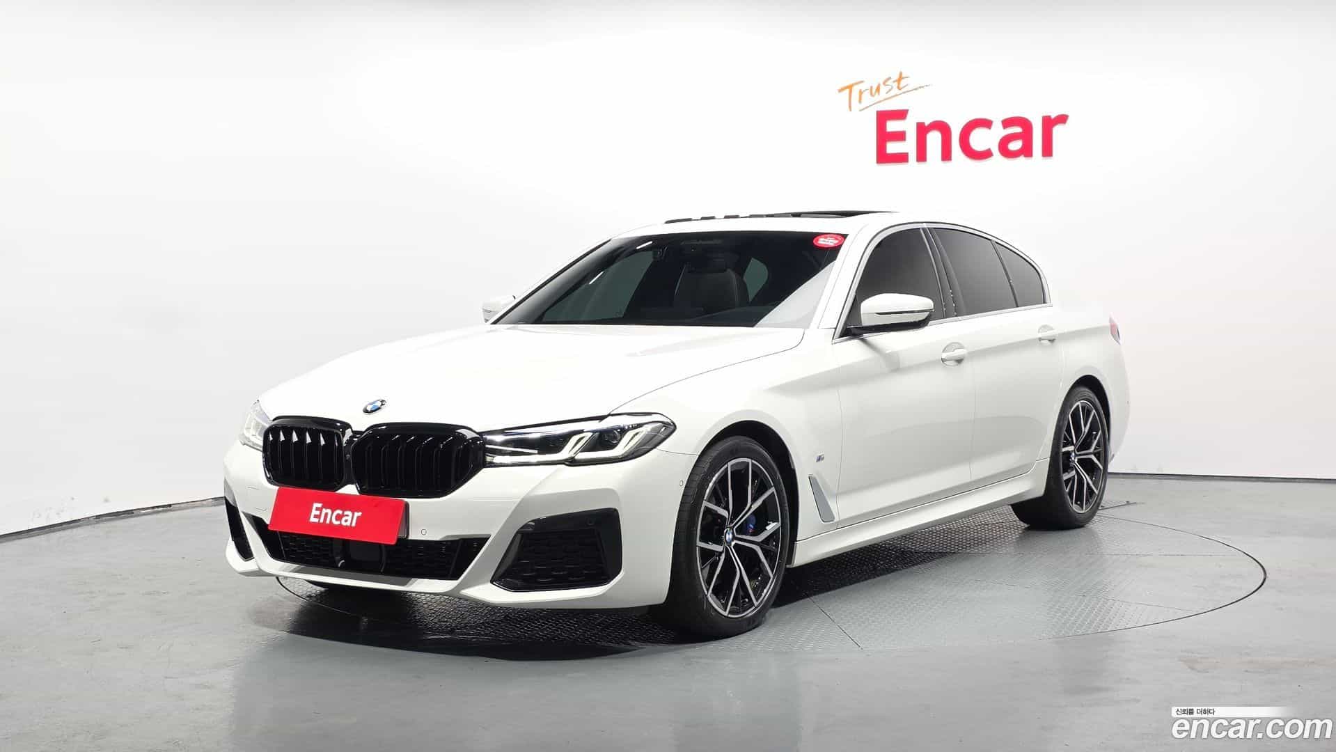 5-Series BMW 2023.2-OUTER-001