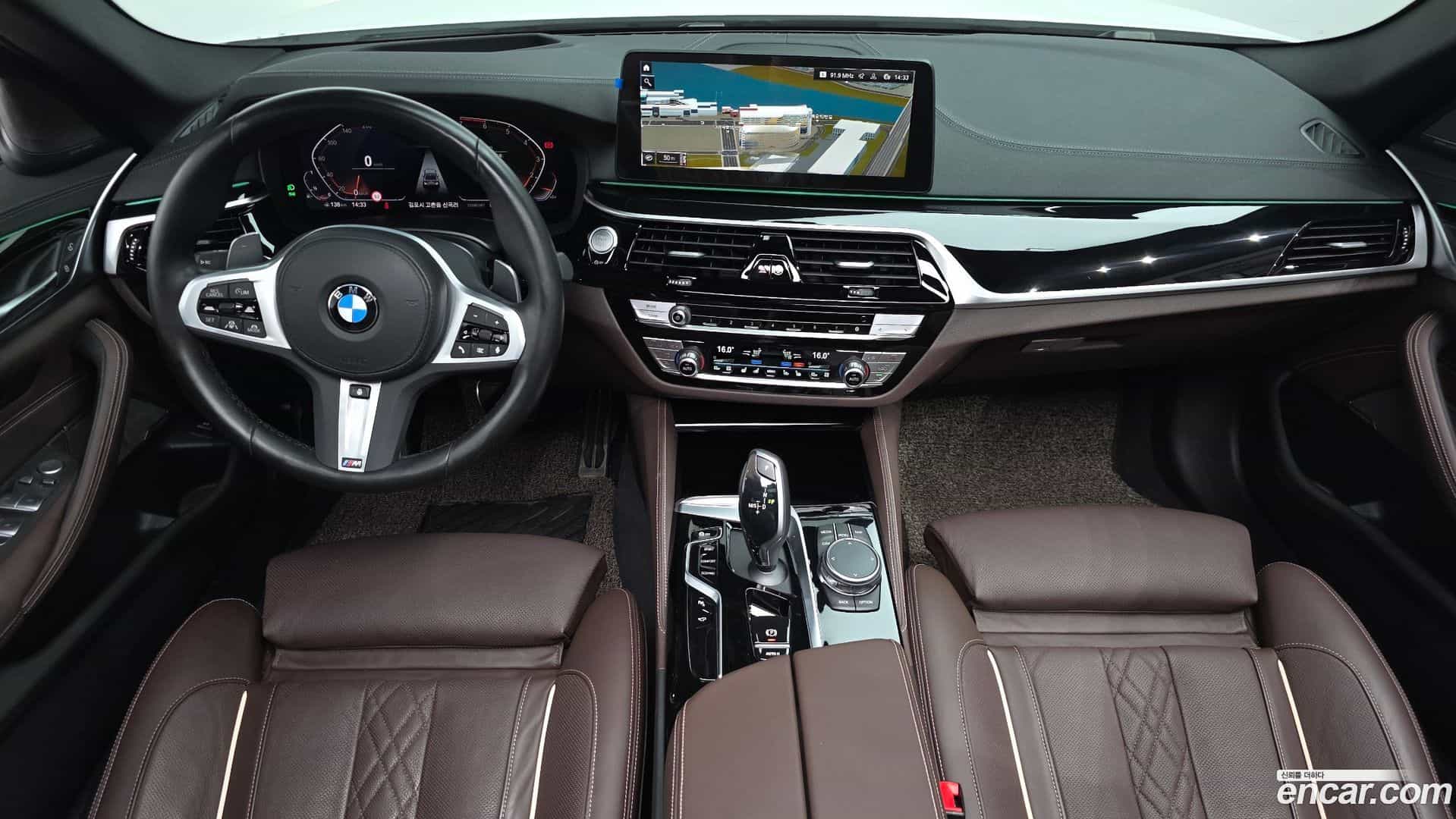 5-Series BMW 2023.2-INNER-007