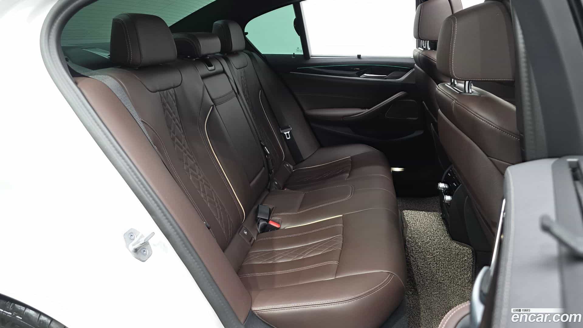 5-Series BMW 2023.2-OPTION-016