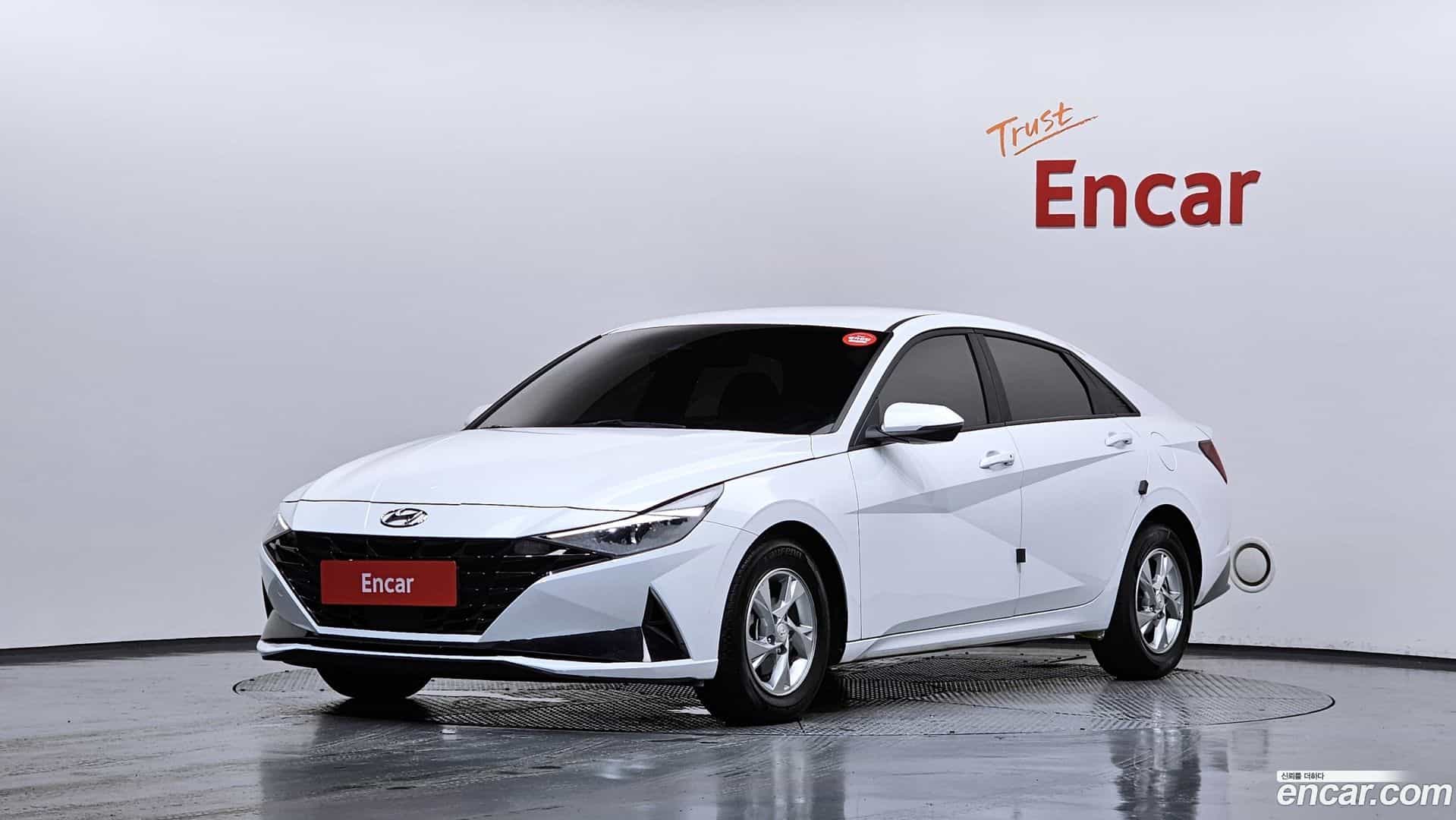 AVANTE Hyundai 2022.8-OUTER-001