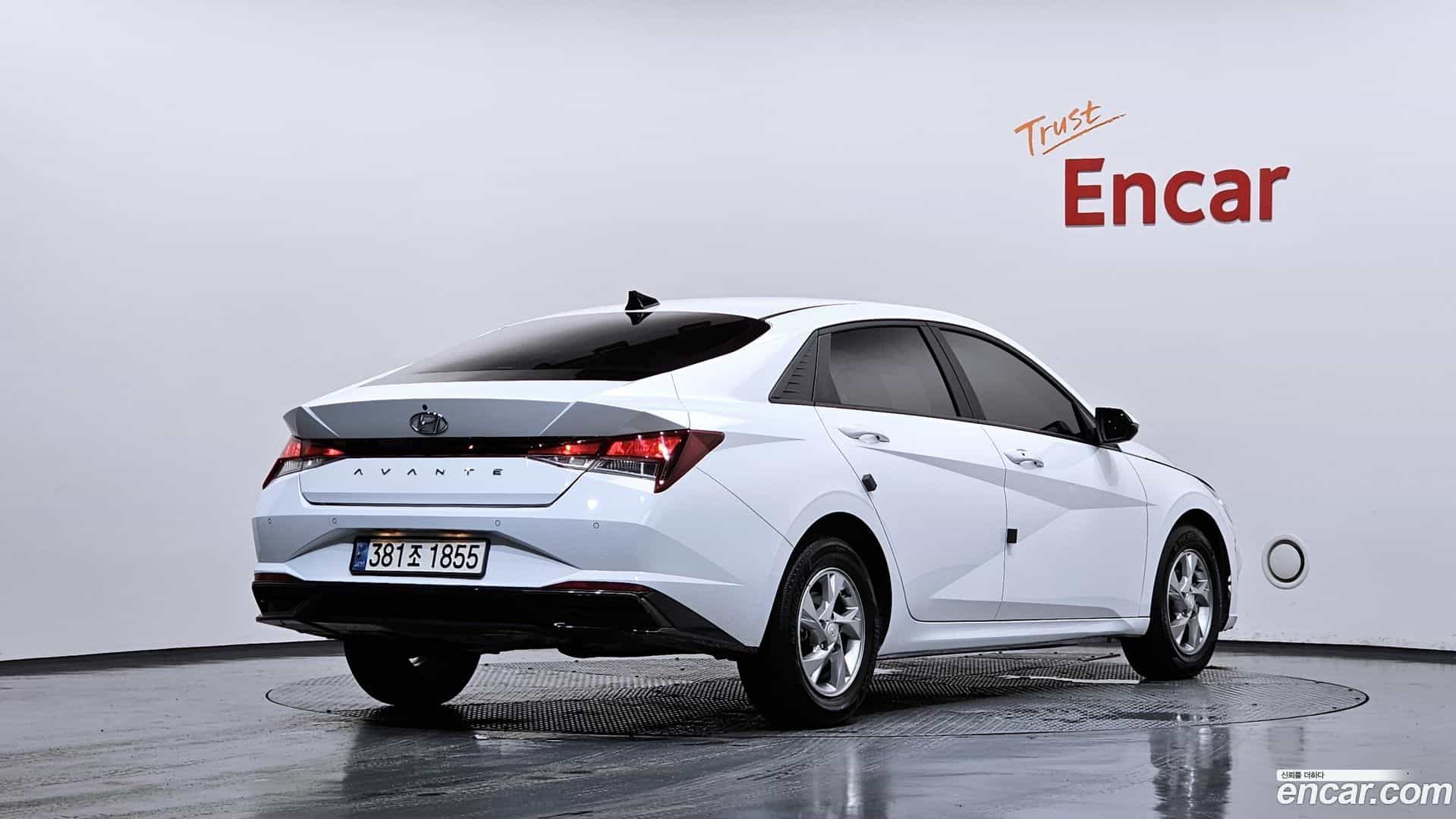 AVANTE Hyundai 2022.8-OUTER-002