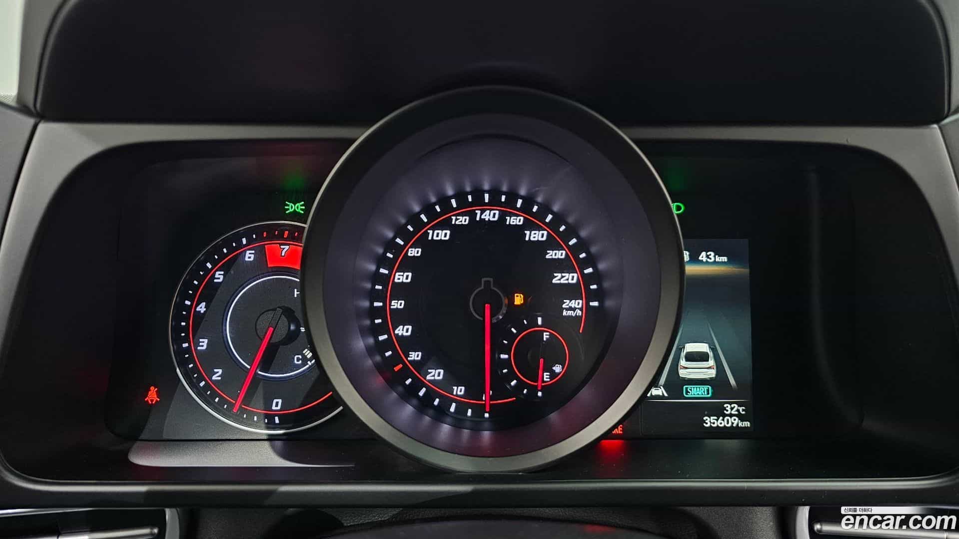 AVANTE Hyundai 2022.8-INNER-008