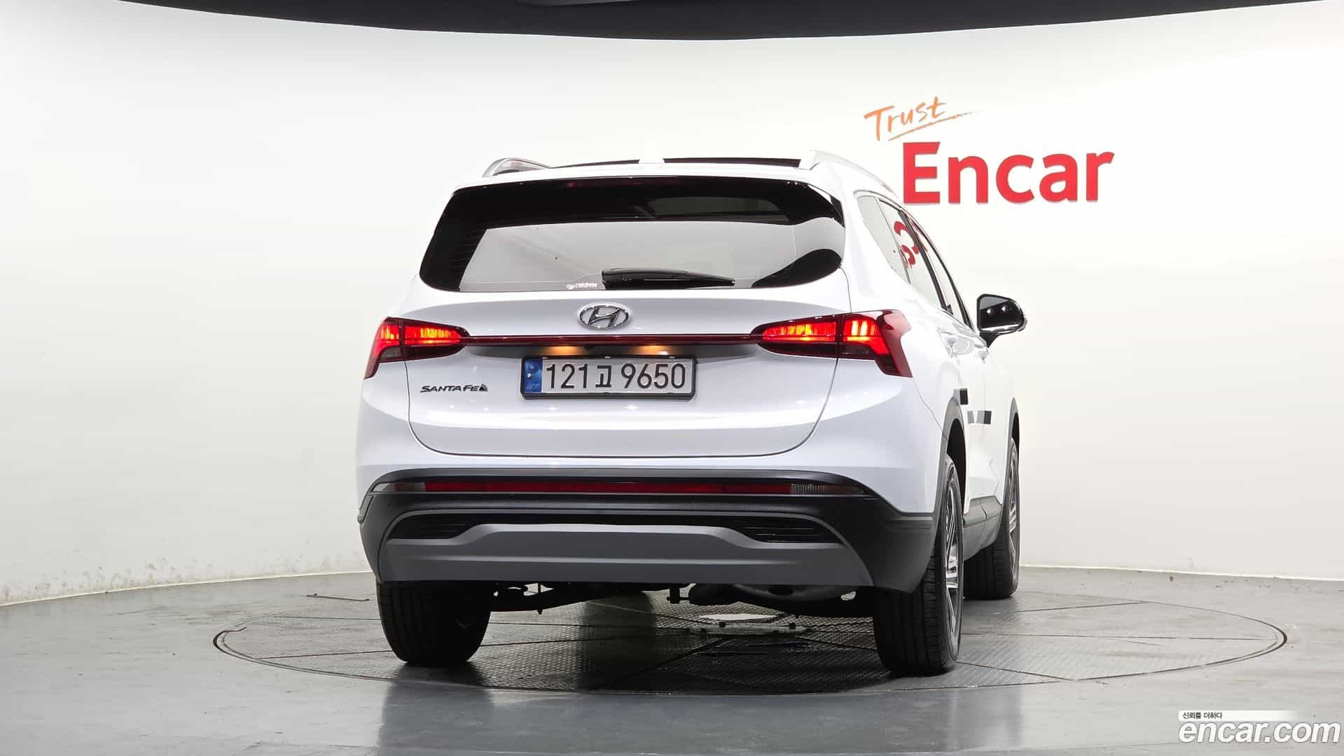 Santafe Hyundai 2022.2-OUTER-004