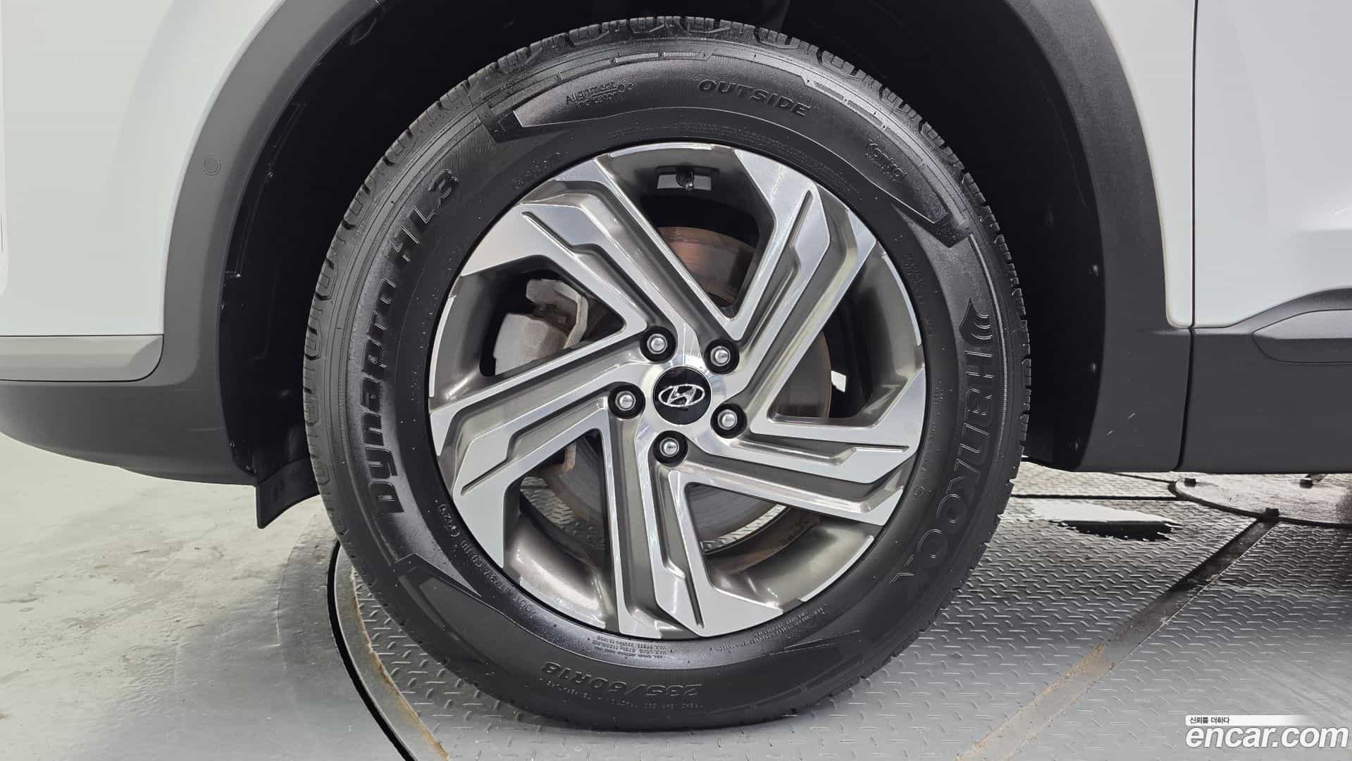 Santafe Hyundai 2022.2-OUTER-005