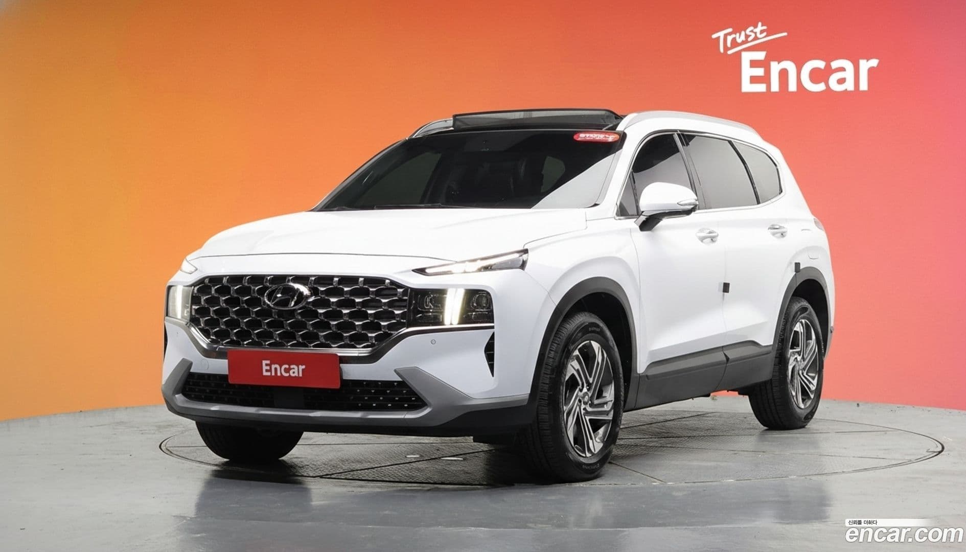 Main__Slider__Photo:Santafe Hyundai 2022.2-0