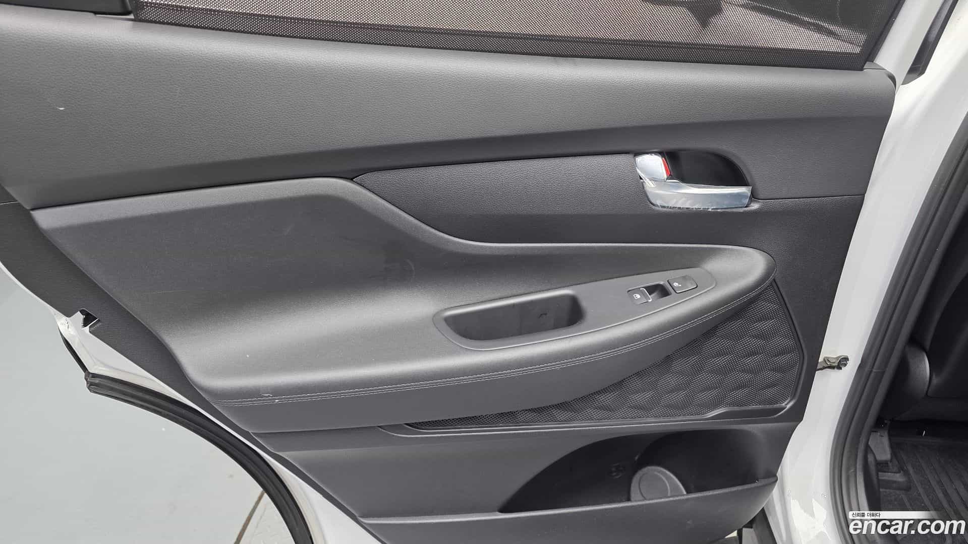 Santafe Hyundai 2022.2-INNER-035