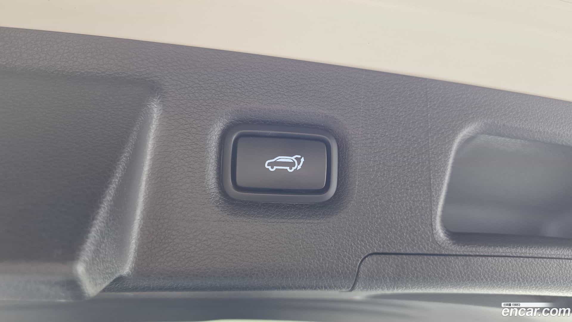 Santafe Hyundai 2022.2-OPTION-047
