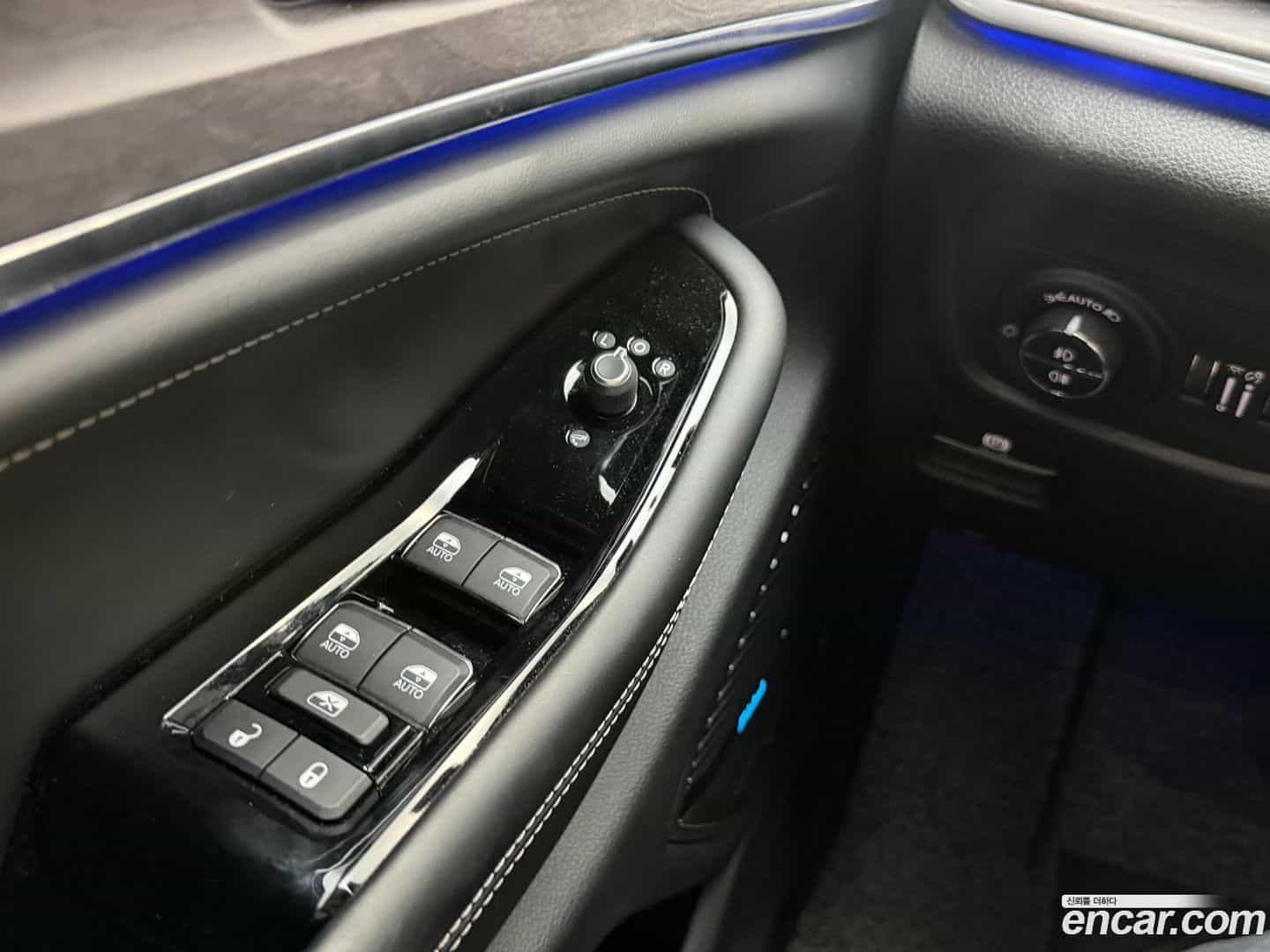 Cherokee Jeep 2022.11-OPTION-020