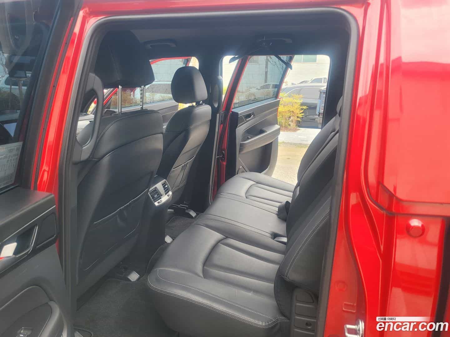 Rexton KG Mobility 2020.9-INNER-010