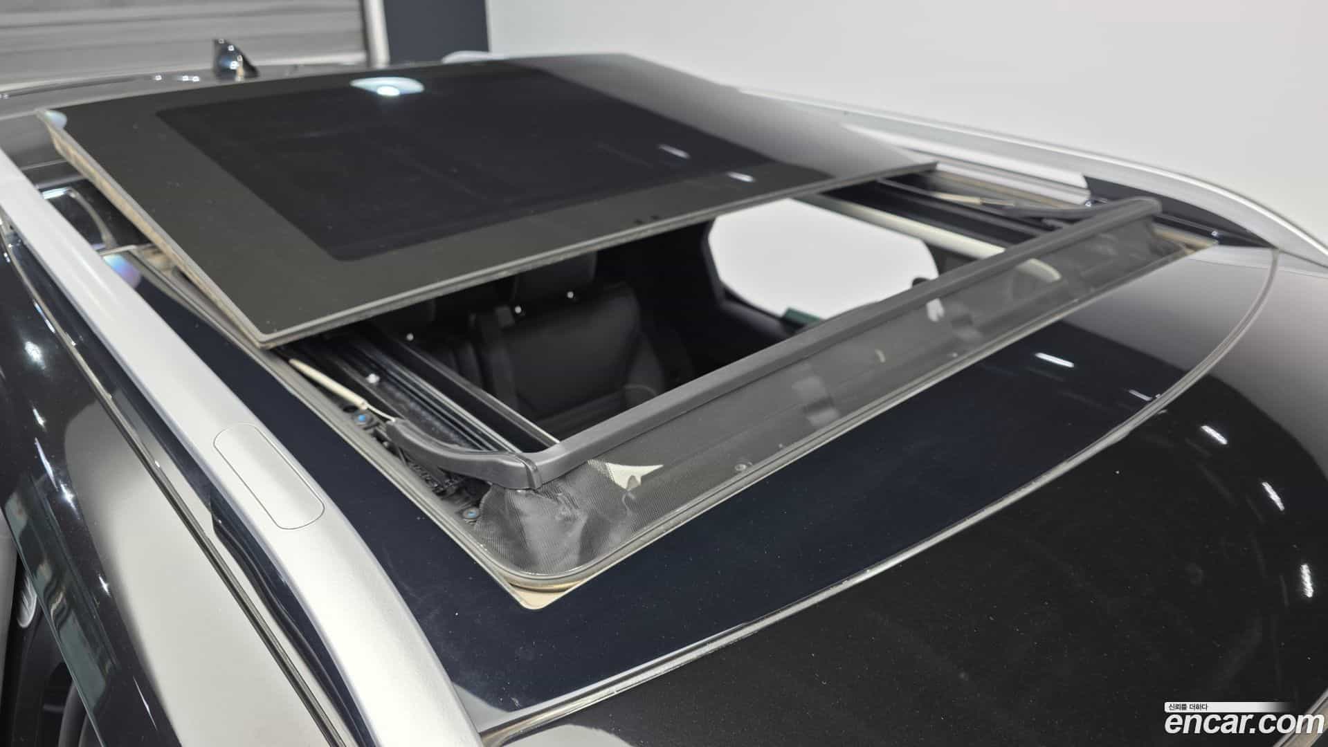 Discovery Land Rover 2018.10-OPTION-023