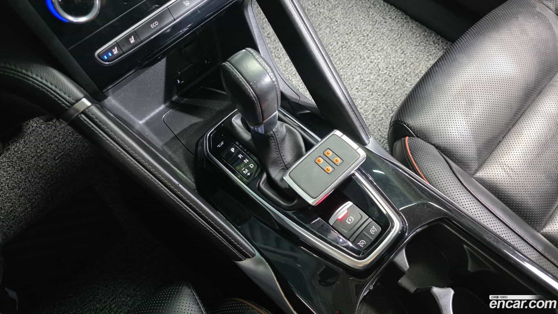 QM6 Renault Korea 2019.9-INNER-009