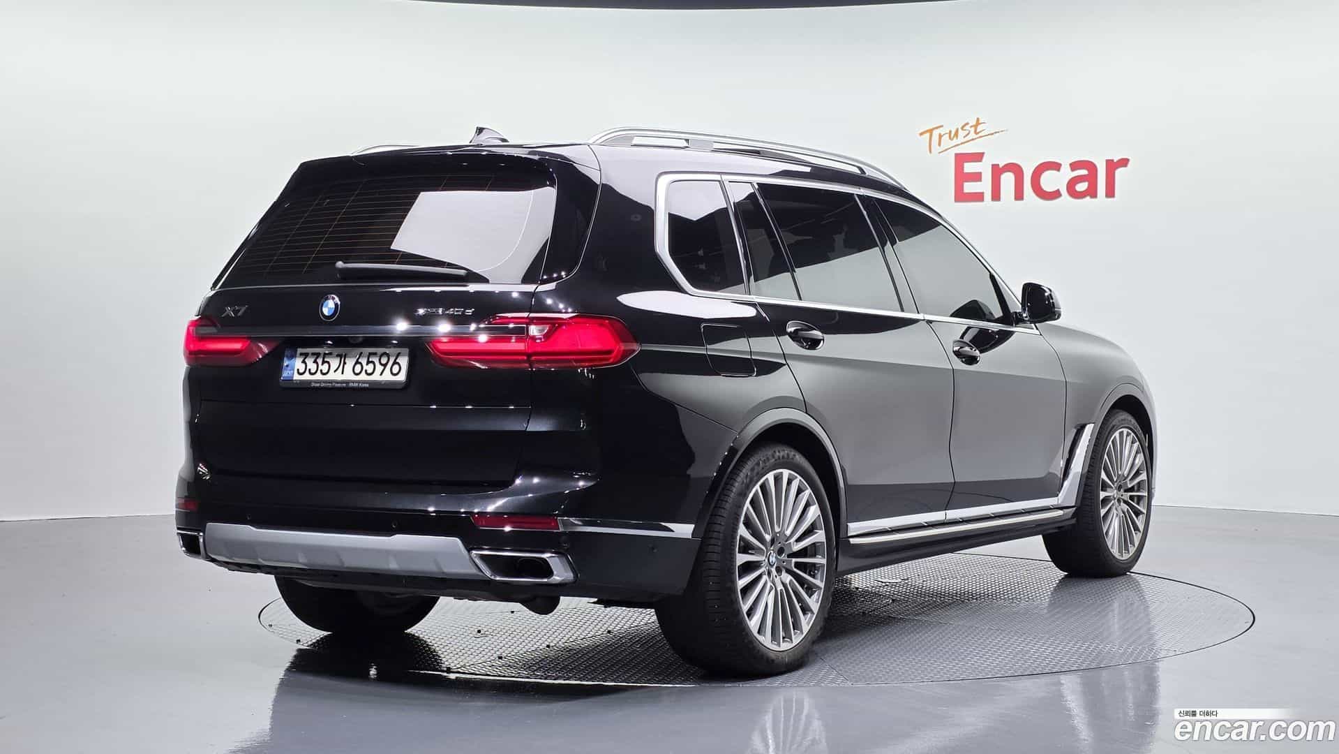 X7 BMW 2022.0-OUTER-002