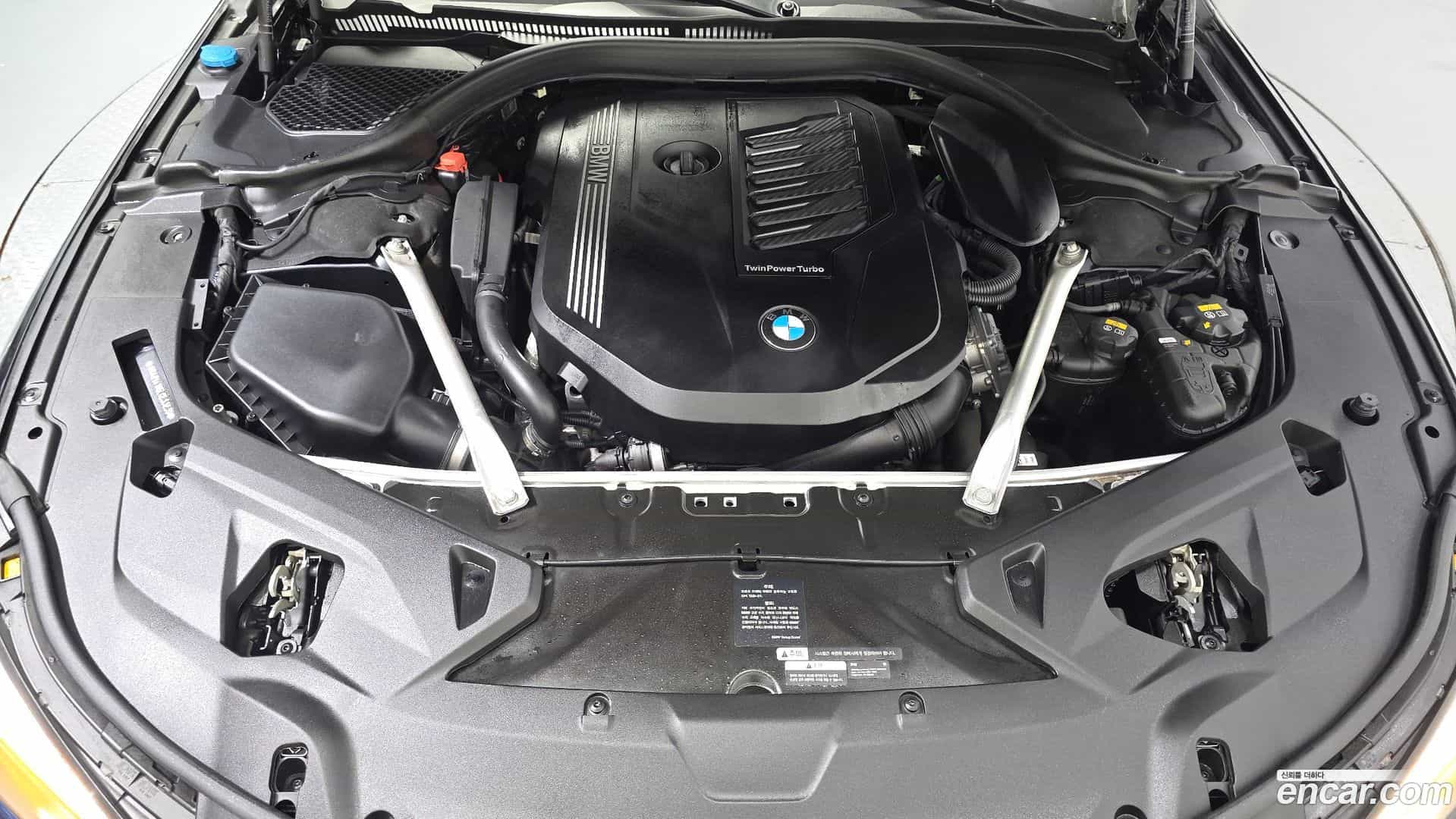 8-Series BMW 2020.3-OUTER-006