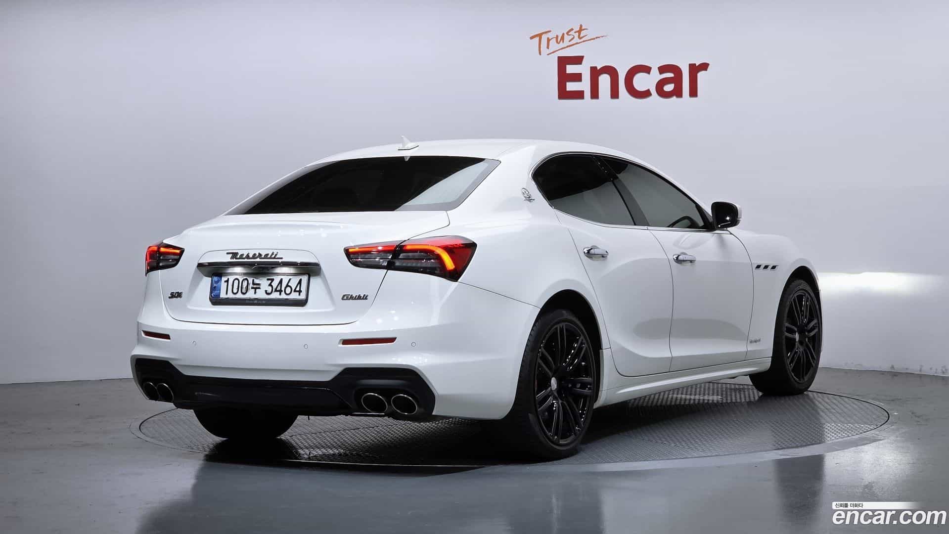 Ghibli Maserati 2017.9-OUTER-002