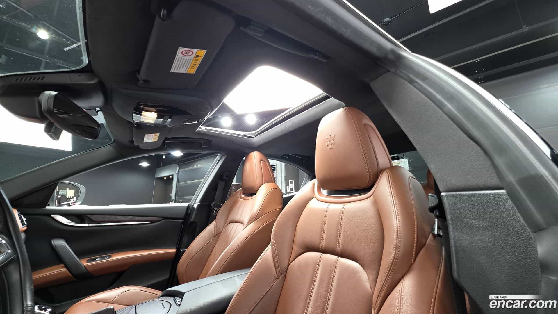 Ghibli Maserati 2017.9-OPTION-021