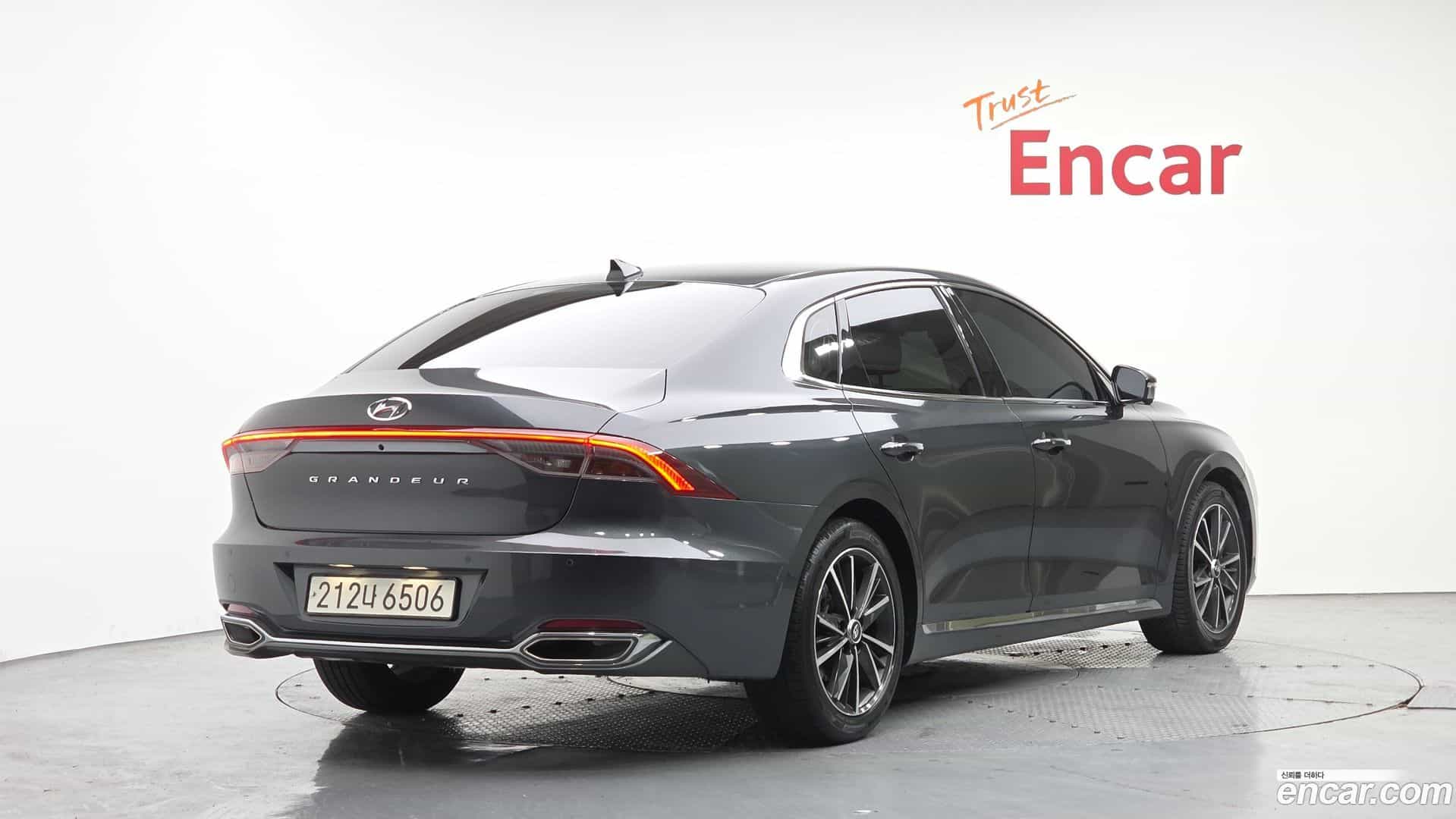 Grandeur Hyundai 2021.11-OUTER-002