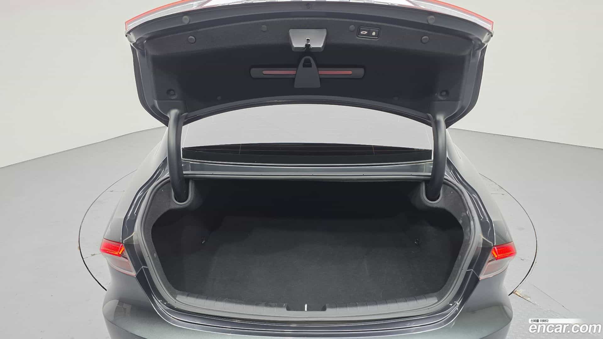 Grandeur Hyundai 2021.11-OPTION-024