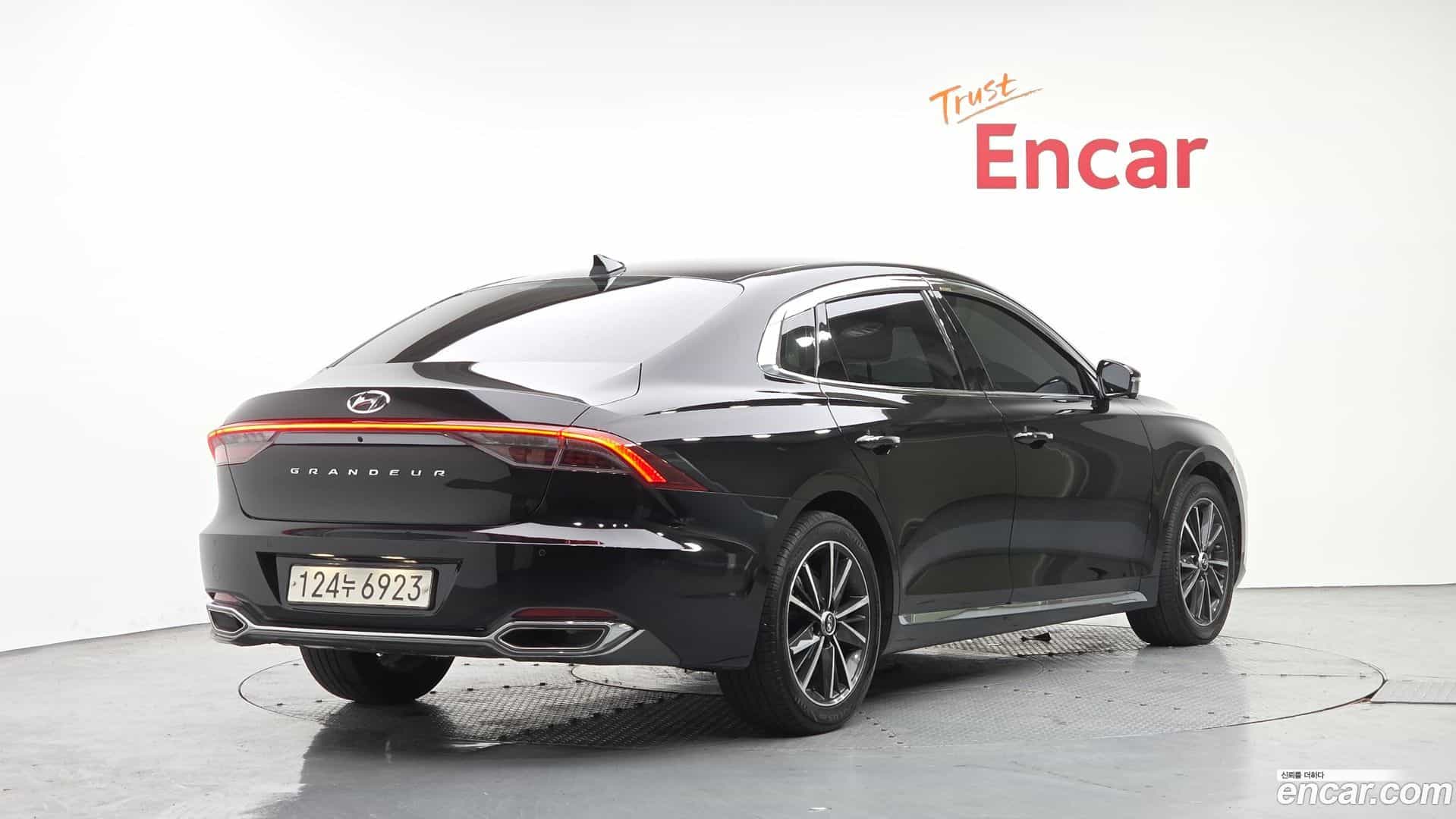 Grandeur Hyundai 2021.4-OUTER-002