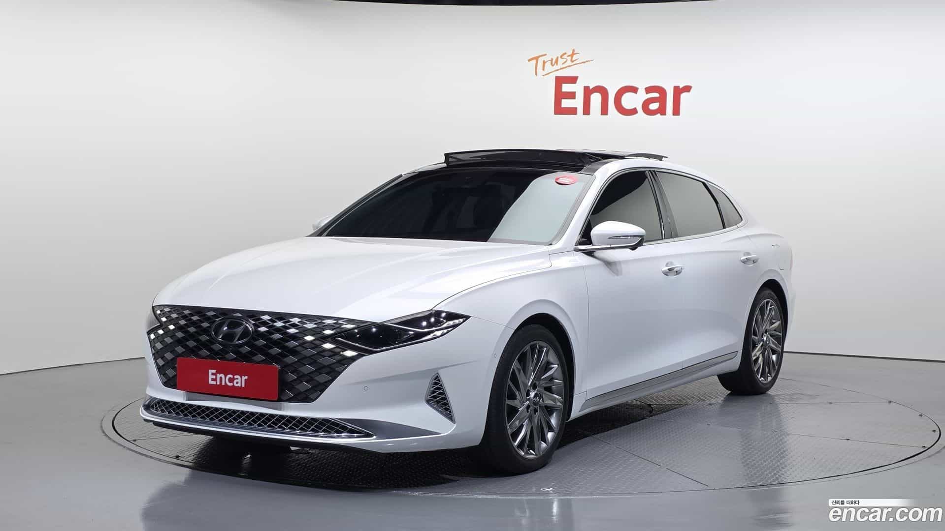 Grandeur Hyundai 2020.0-OUTER-001