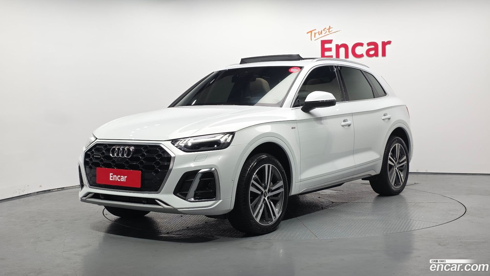 Main__Slider__Photo:Q5 Audi 2023.1-0