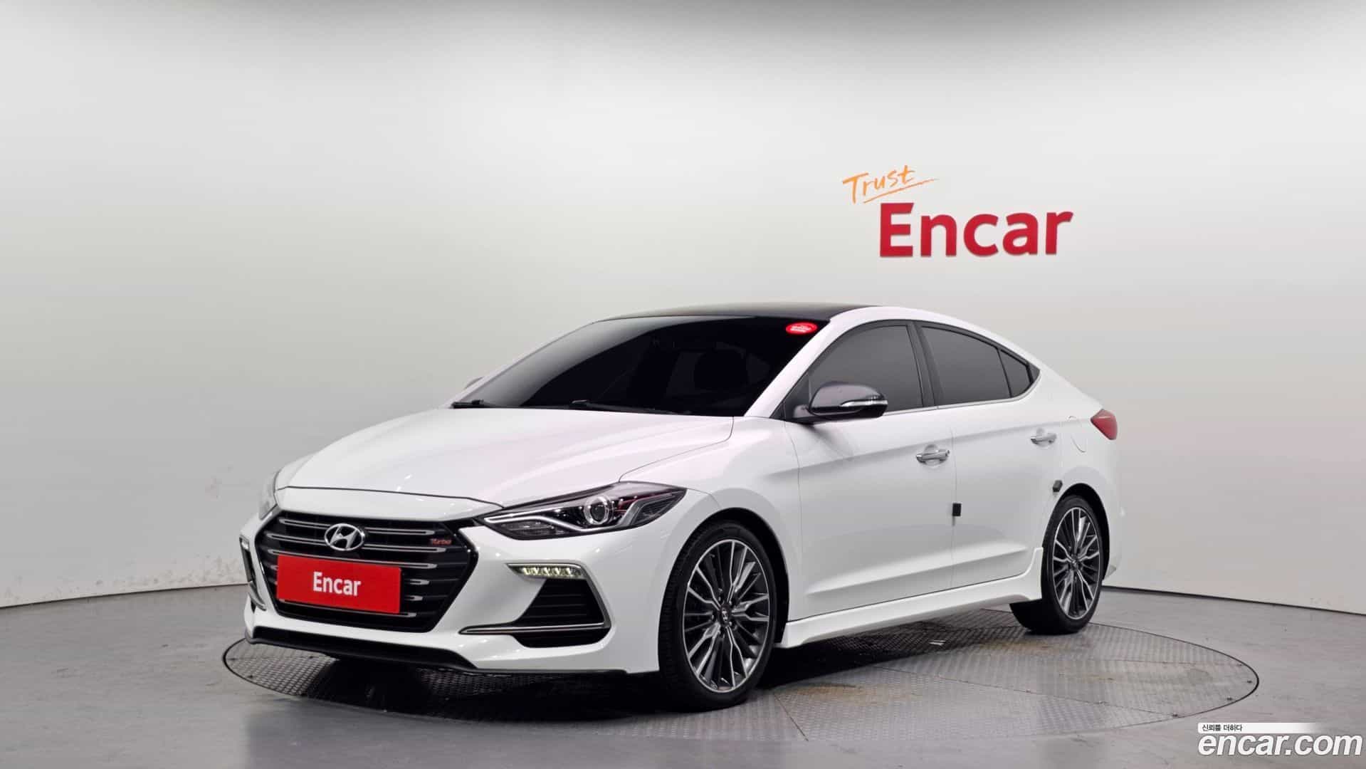 AVANTE Hyundai 2016.9-OUTER-001