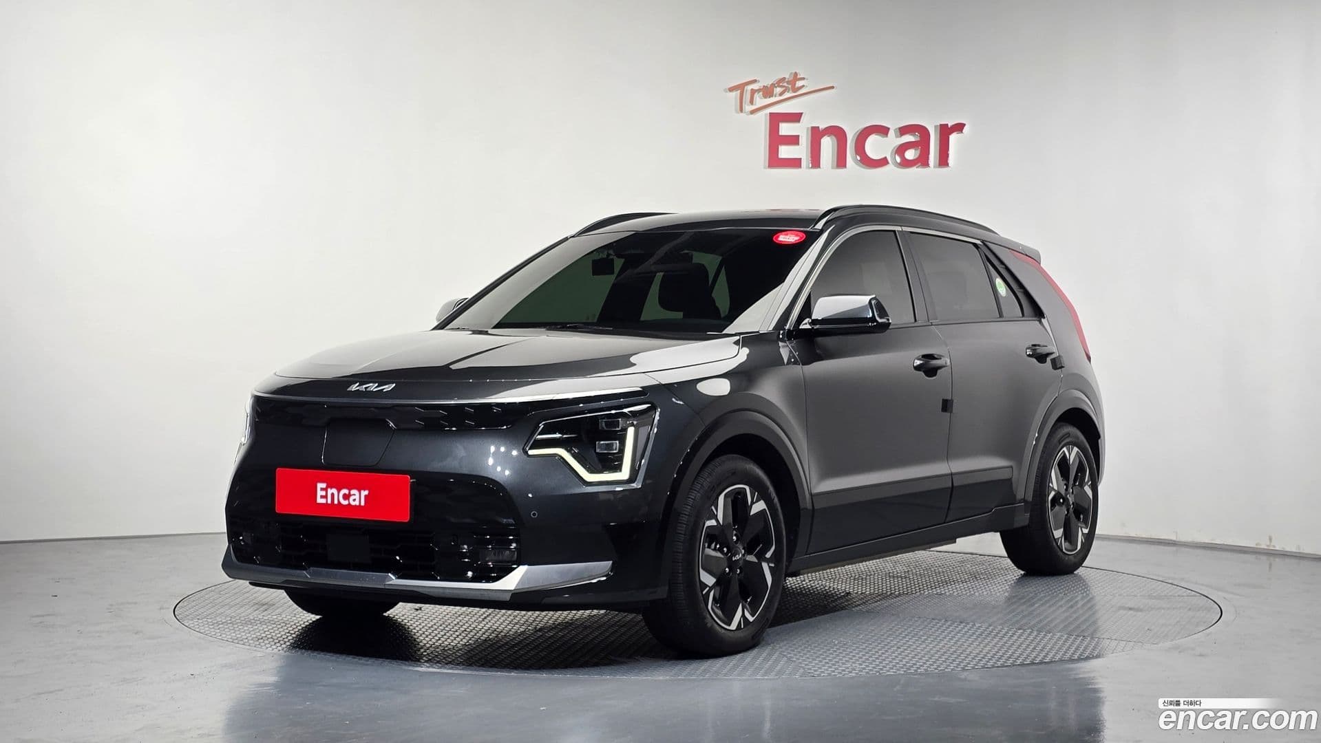 Main__Slider__Photo:Niro Kia 2022.5-0