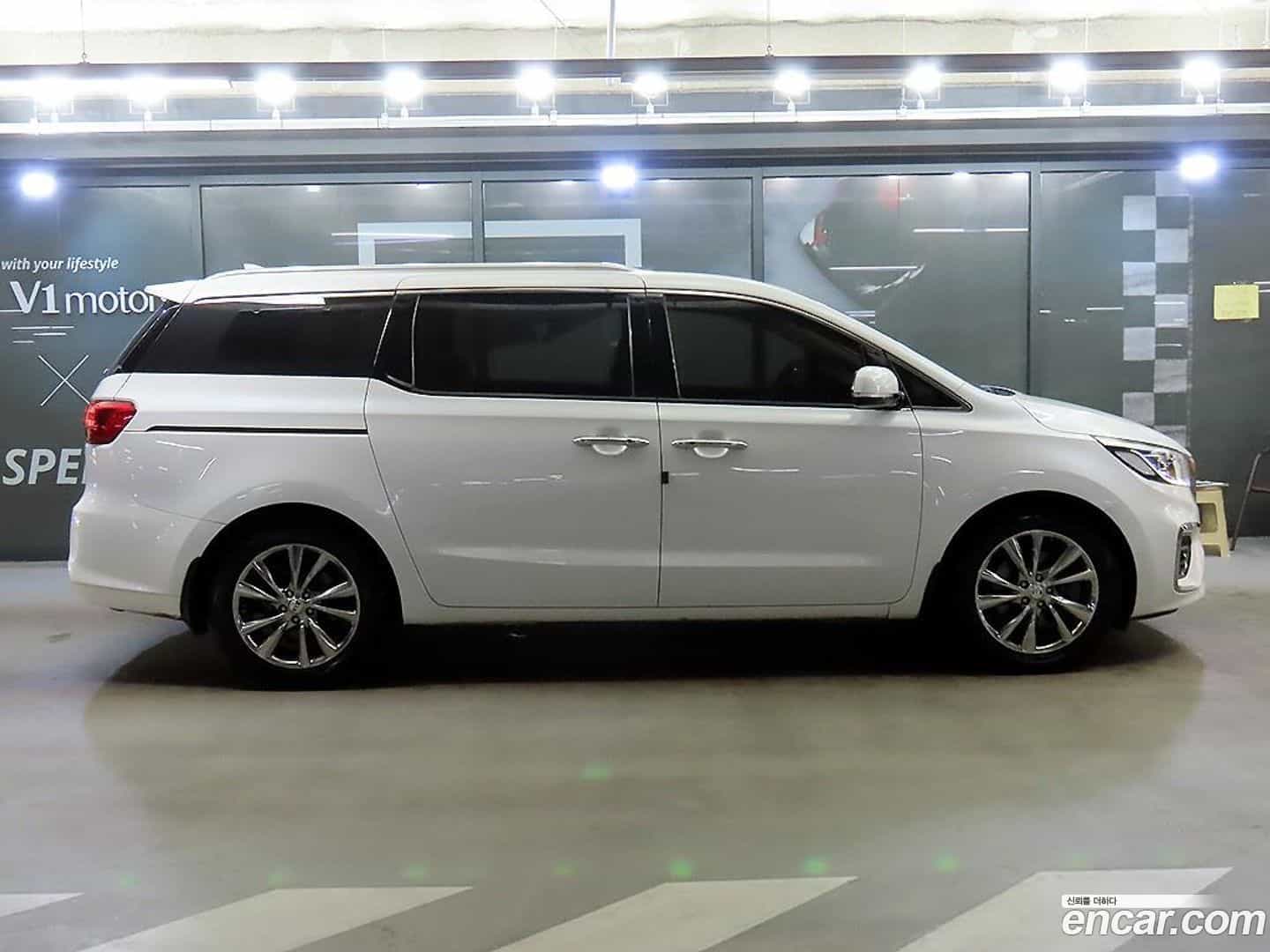 Canival Kia 2020.1-OUTER-005