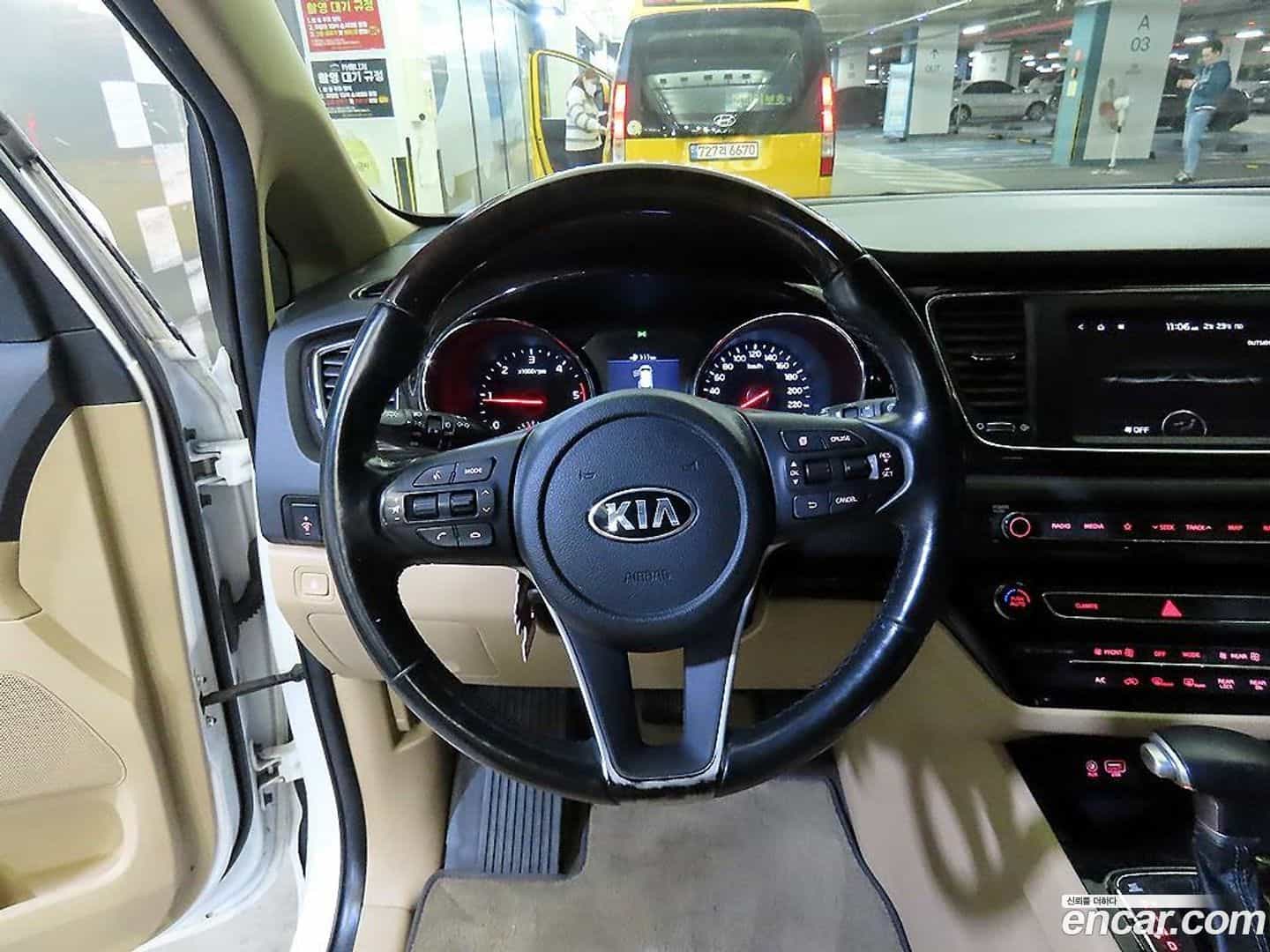Canival Kia 2020.1-OPTION-016