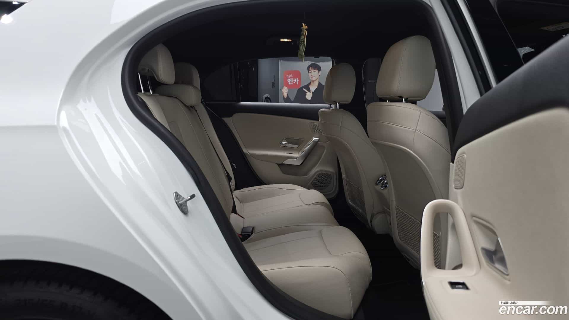 A-Class Mercedes-Benz 2021.2-OPTION-016