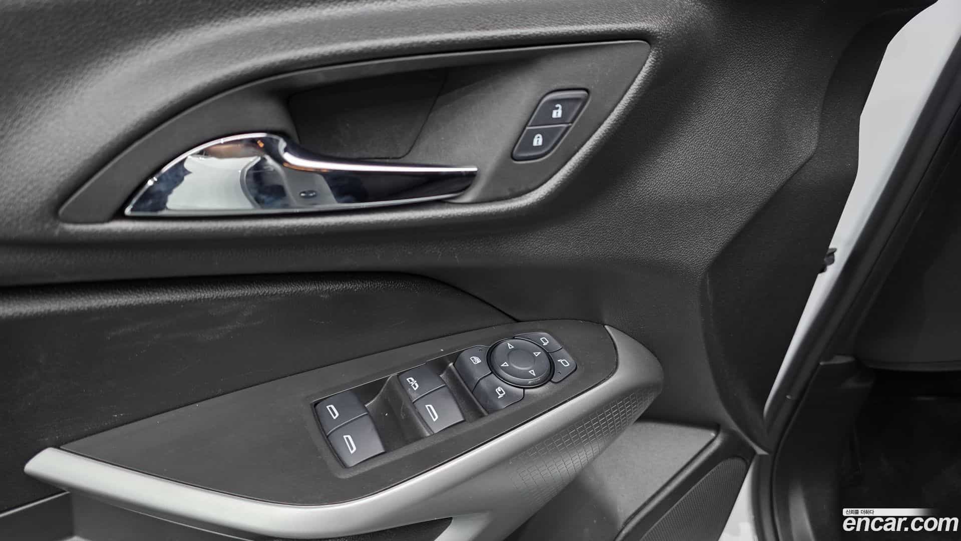 Trax Chevrolet 2023.7-OPTION-022