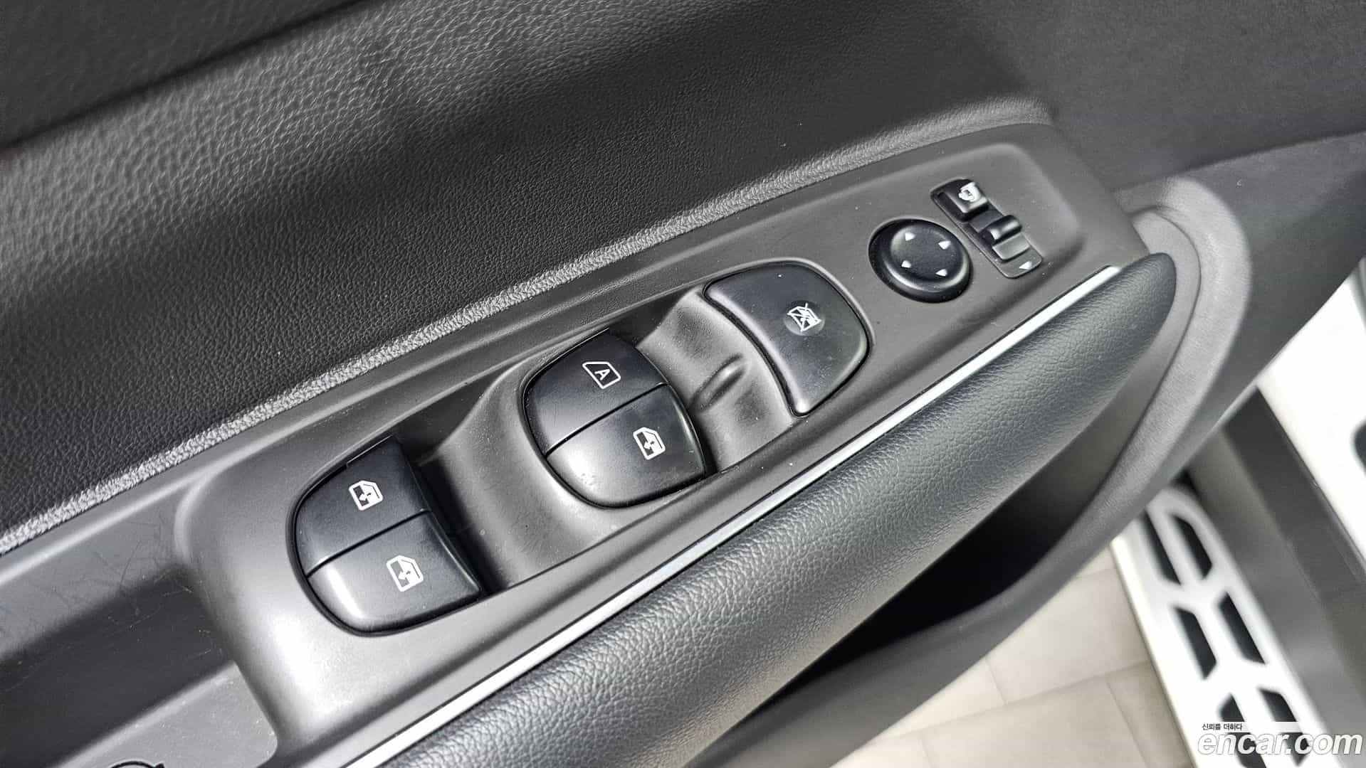 QM6 Renault Korea 2018.1-OPTION-041