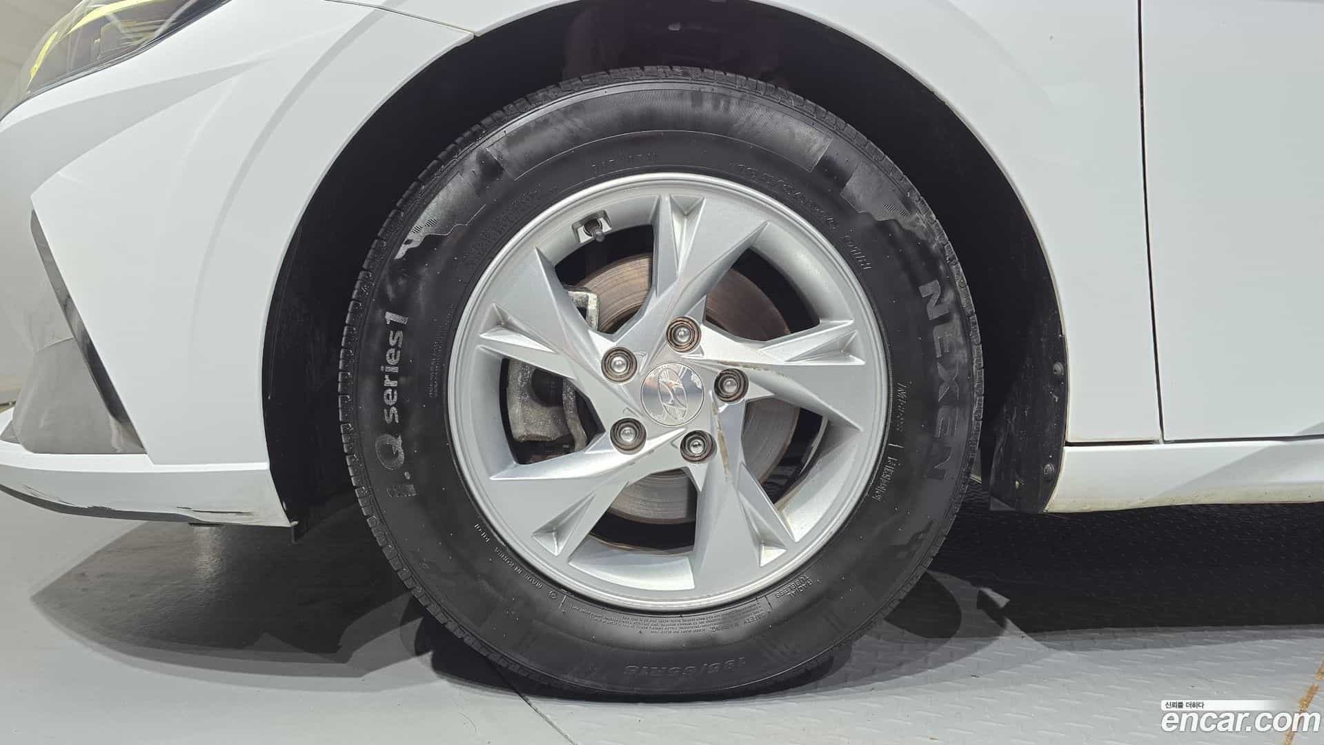 AVANTE Hyundai 2021.9-OUTER-005